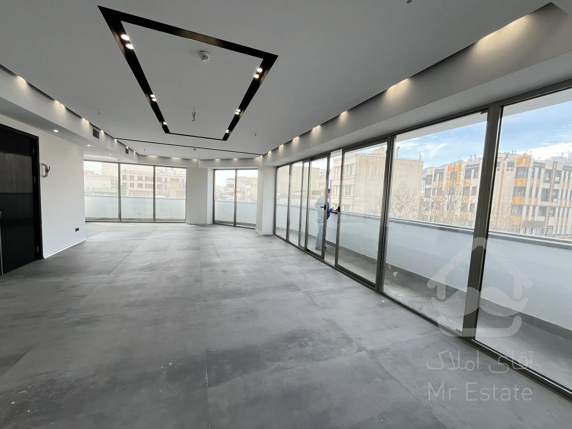 اجاره 235 متر پاسداران