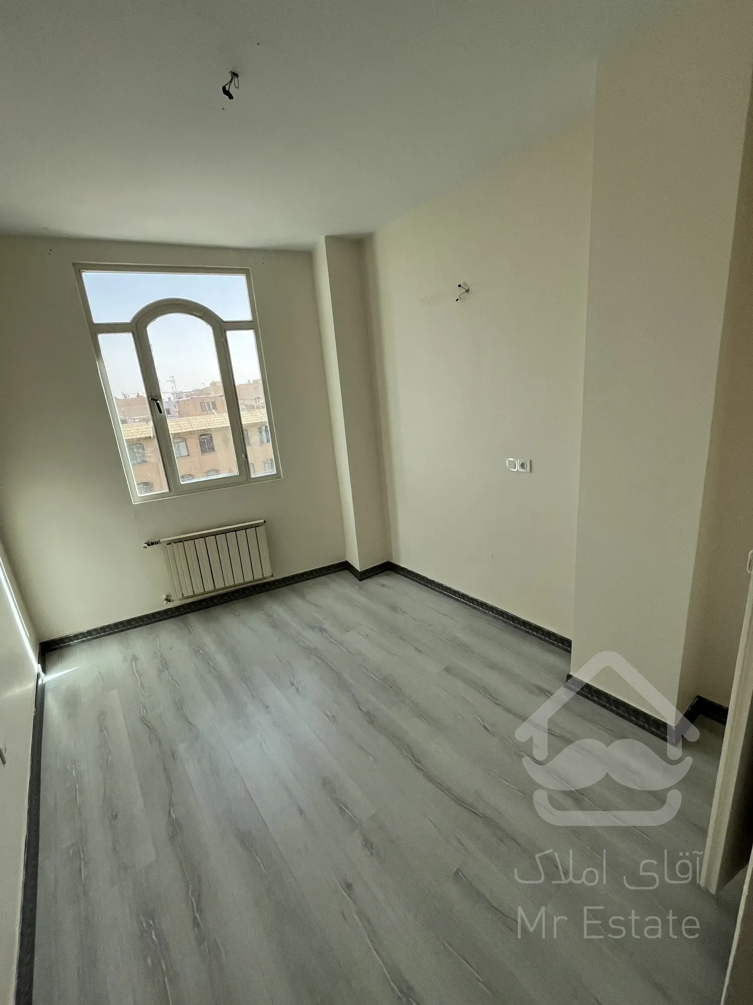 فروش آپارتمان ۷۵ متری در باغ فیض