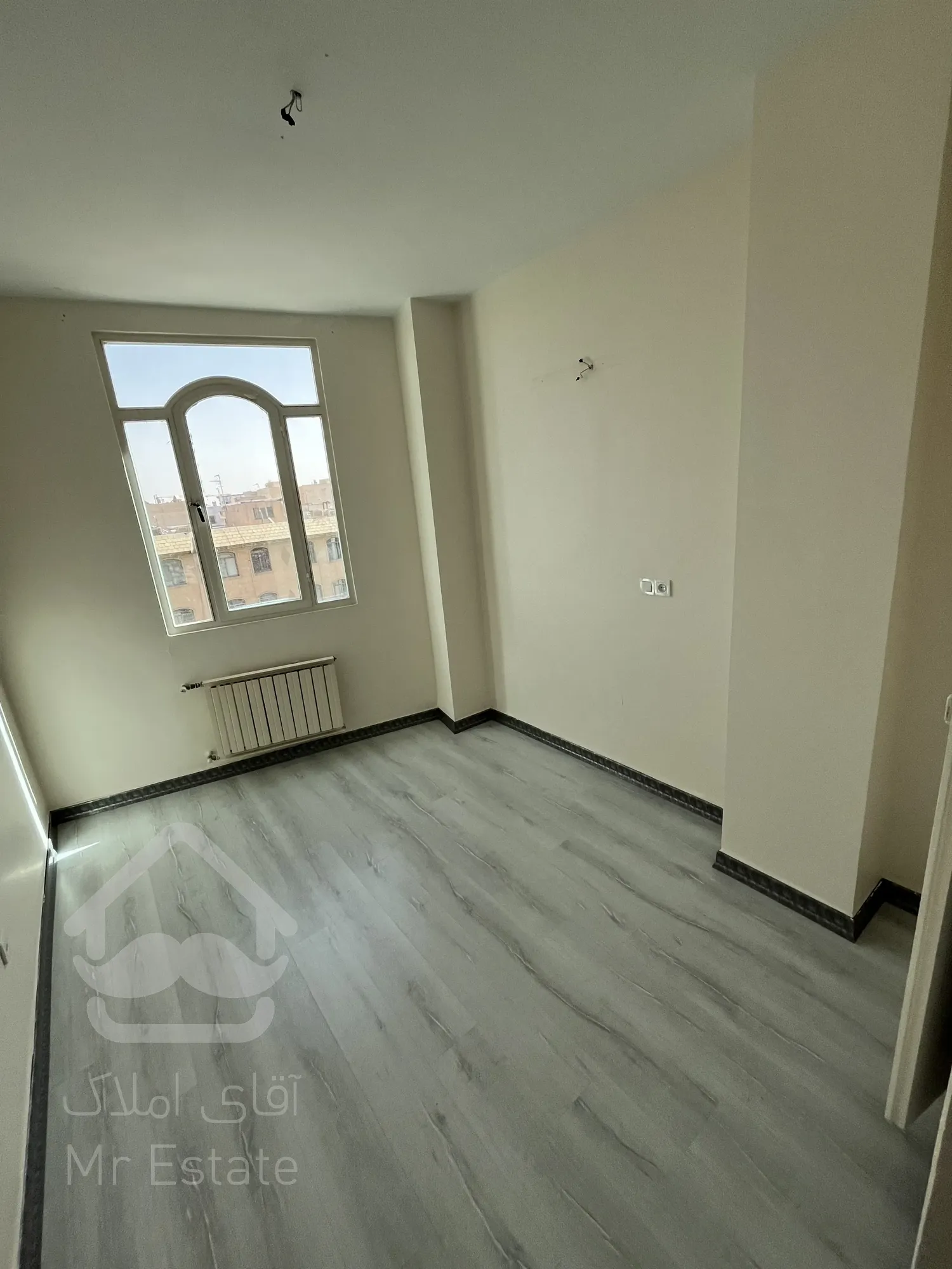 فروش آپارتمان ۹۰ متری در باغ فیض