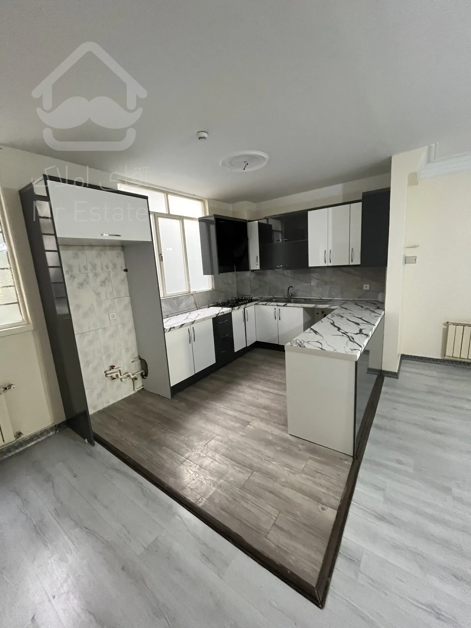 فروش آپارتمان ۷۵ متری در باغ فیض