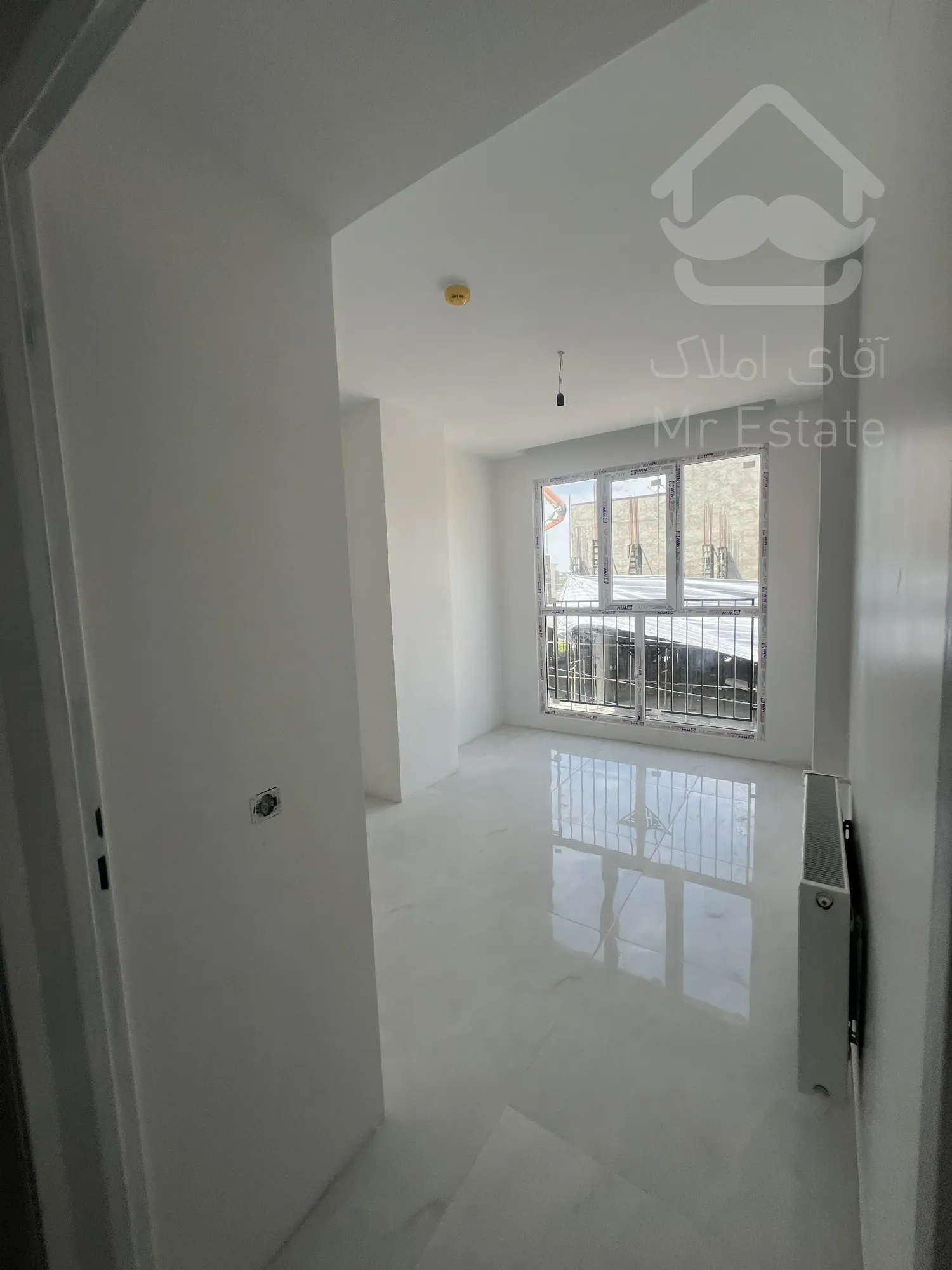 اپارتمان نوساز ۱۱۵متری