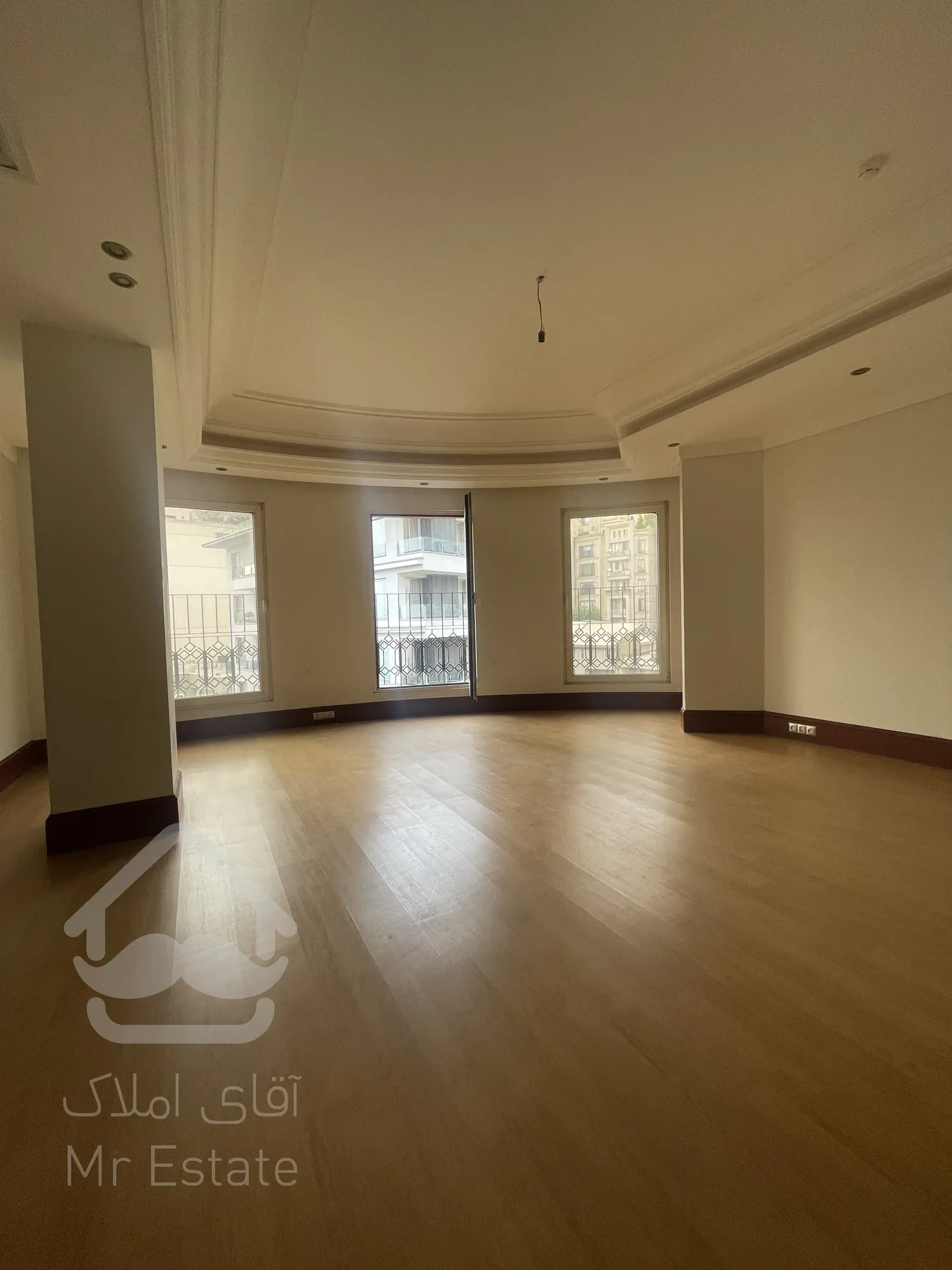 رهن و اجاره آپارتمان ۳۵۰متر نیاوران/یک‌سوئیت مجزا