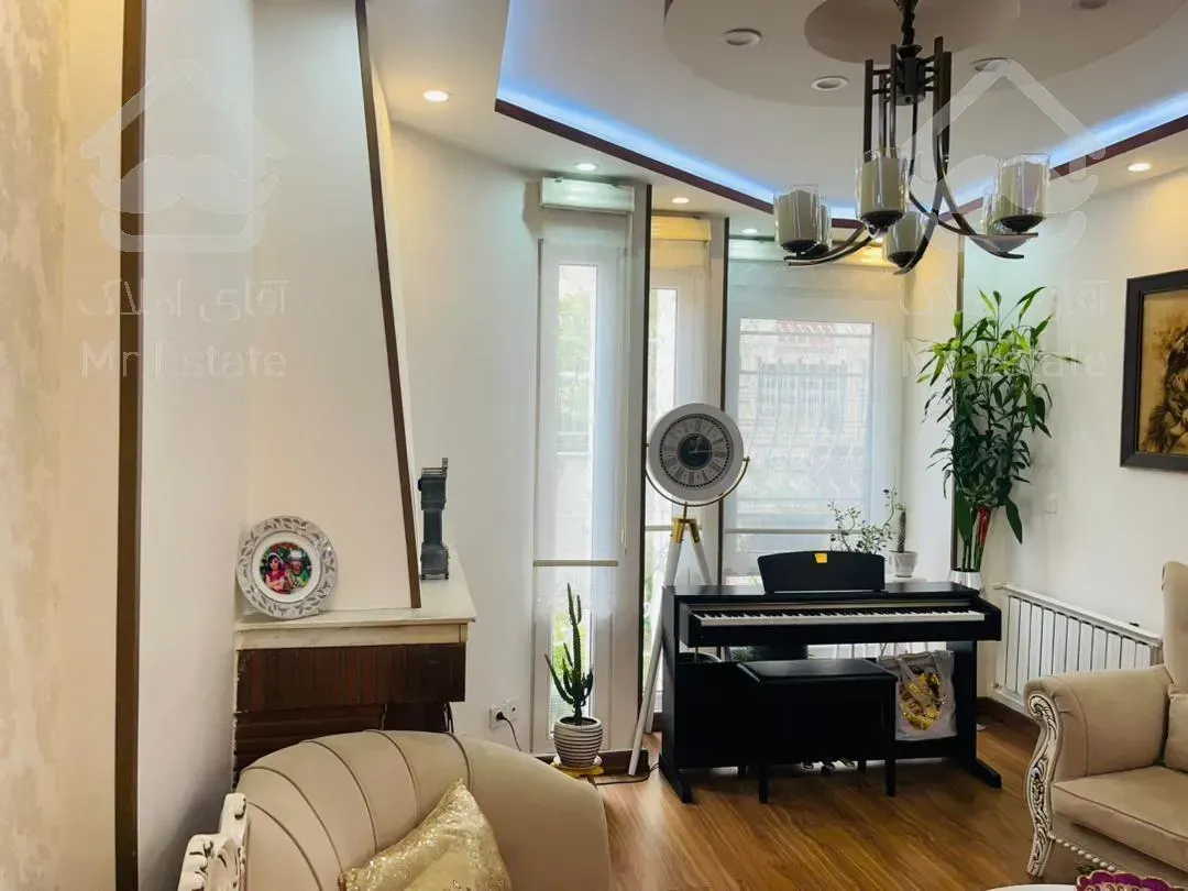 شهرك غرب١١٠متر٣خوابه ارغوان غربي