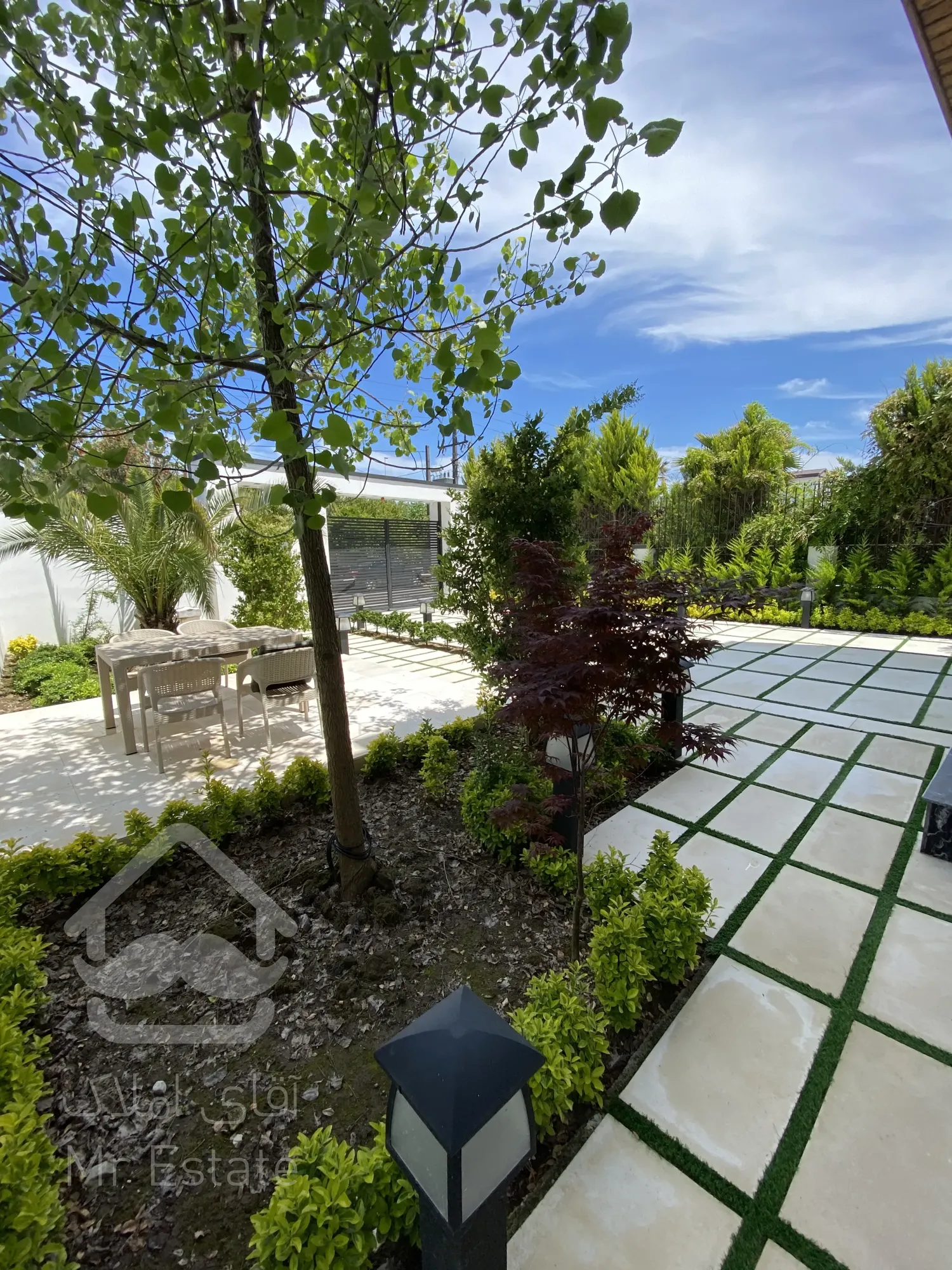 فروش ویلا مدرن/داخل مجموعه