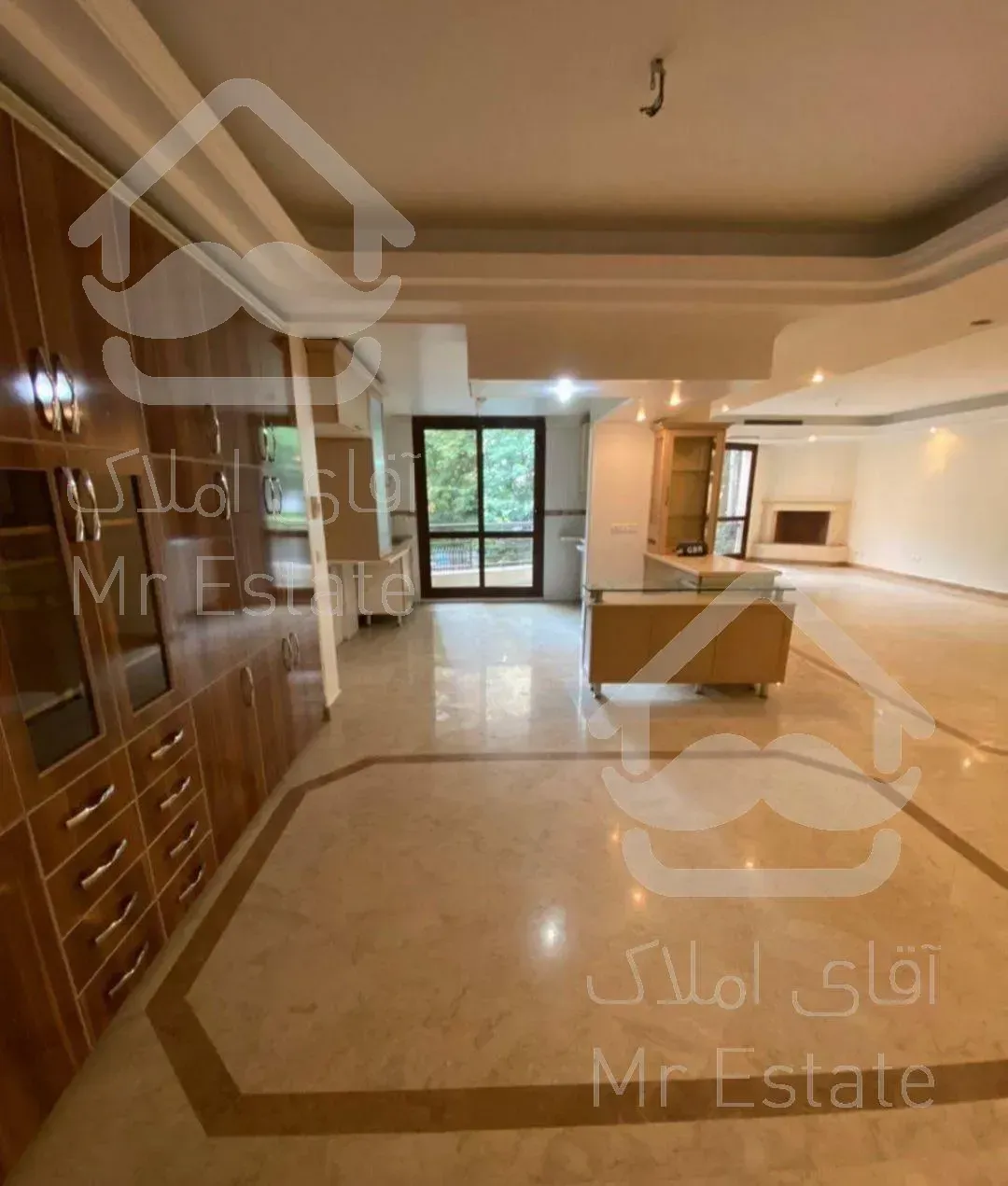 اپارتمان ۱۳۹ متری برای فروش در اندرزگو