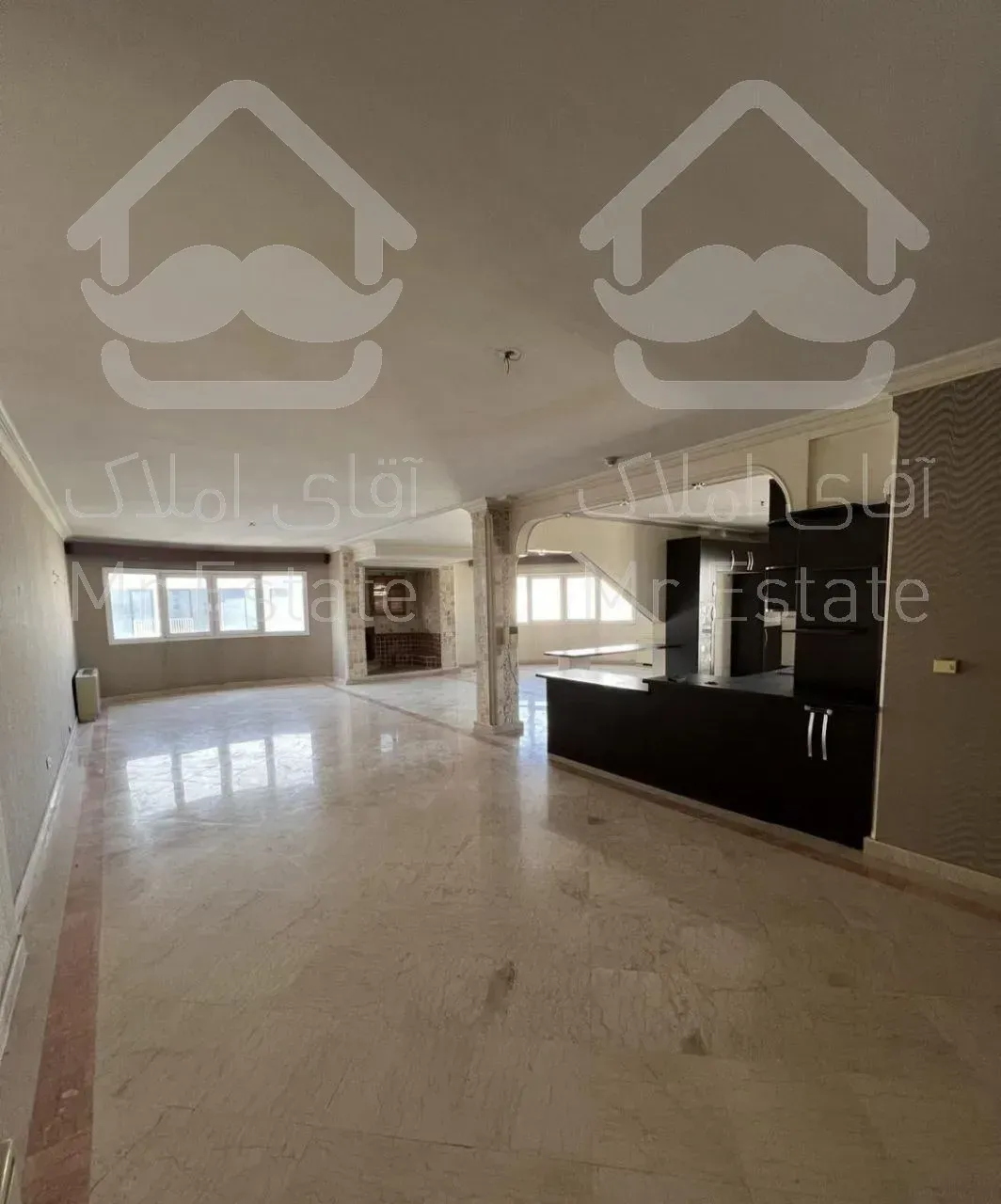 اپارتمان ۱۳۸ متری برای فروش در ازگل