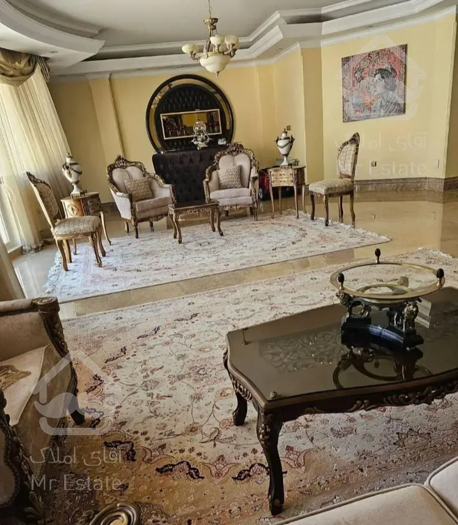 اپارتمان ۱۸۱ متری برای فروش در ازگل