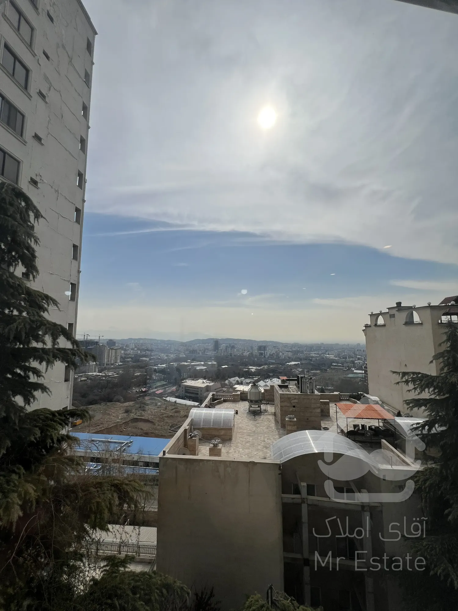 بام تهران اجودانیه ۱۴۳متر ۳خ فو ( زیر قیمت فوری)