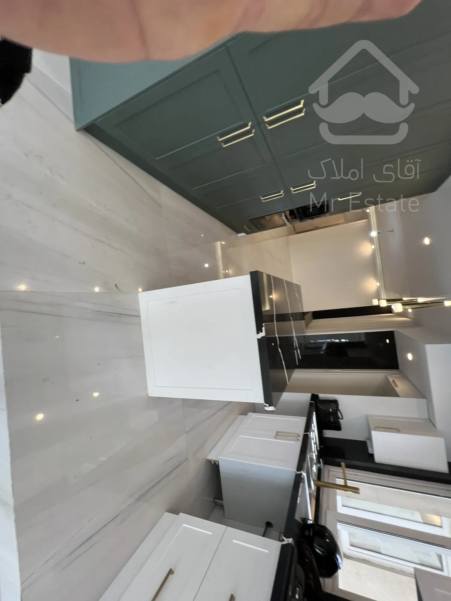 بام تهران اجودانیه ۱۴۳متر ۳خ فو ( زیر قیمت فوری)