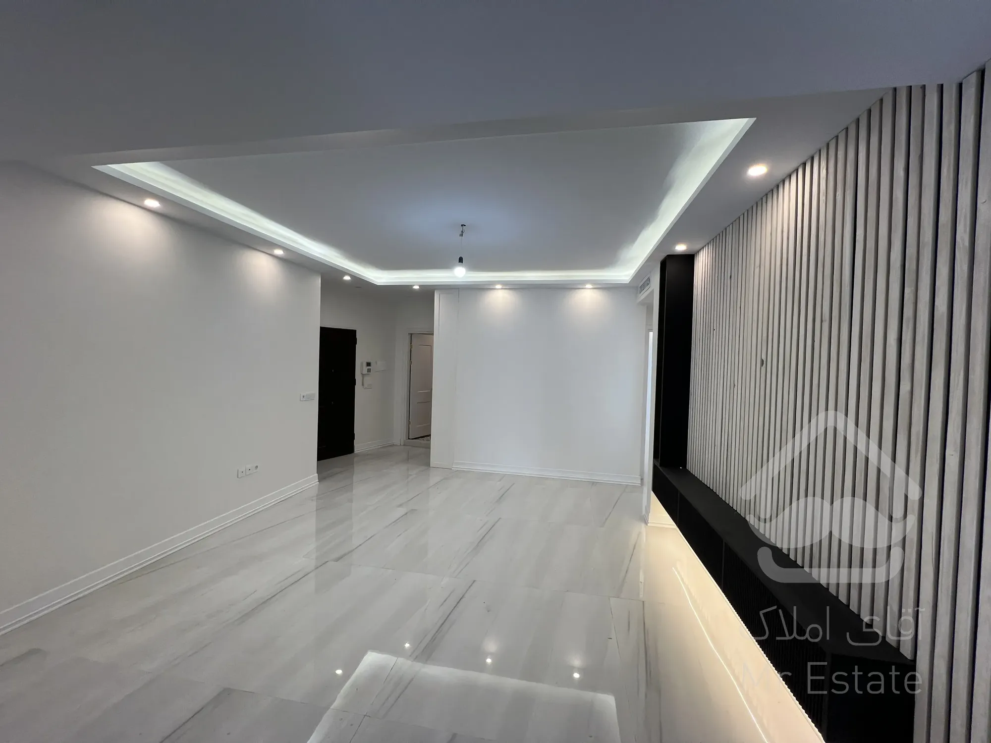 بام تهران اجودانیه ۱۴۳متر ۳خ فو ( زیر قیمت فوری)