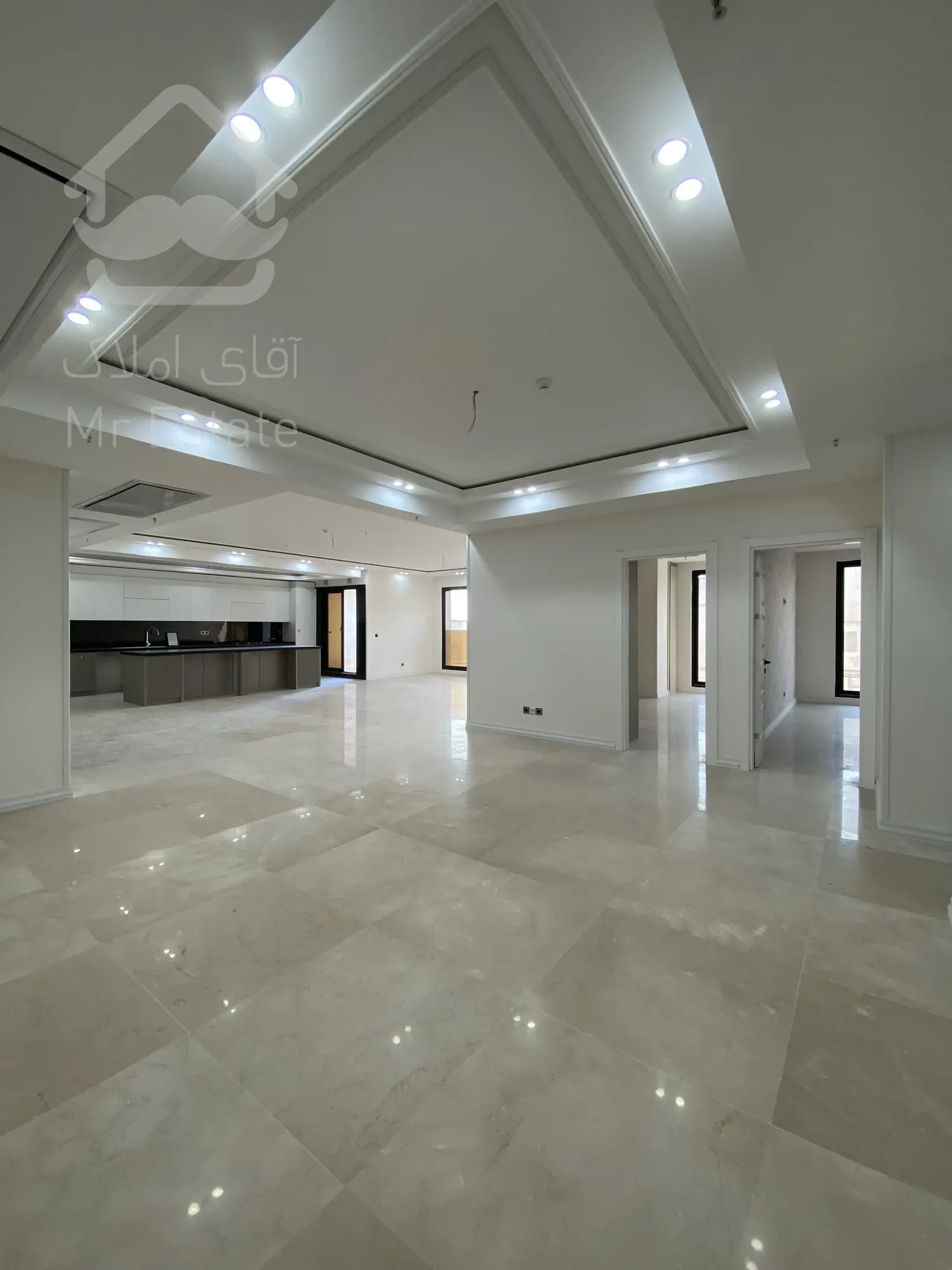 فروش آپارتمان 214متری 3خواب رونیکاپالاس قیطریه