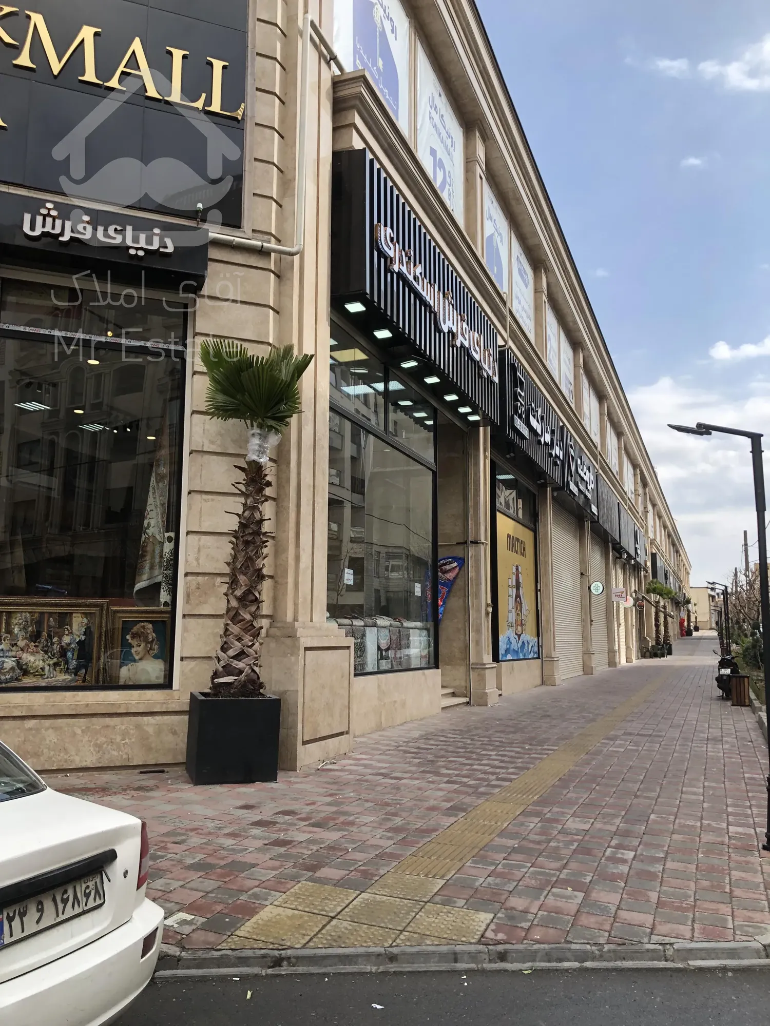 فروش مغازه 16 متری رونیکا مال پاسداران
