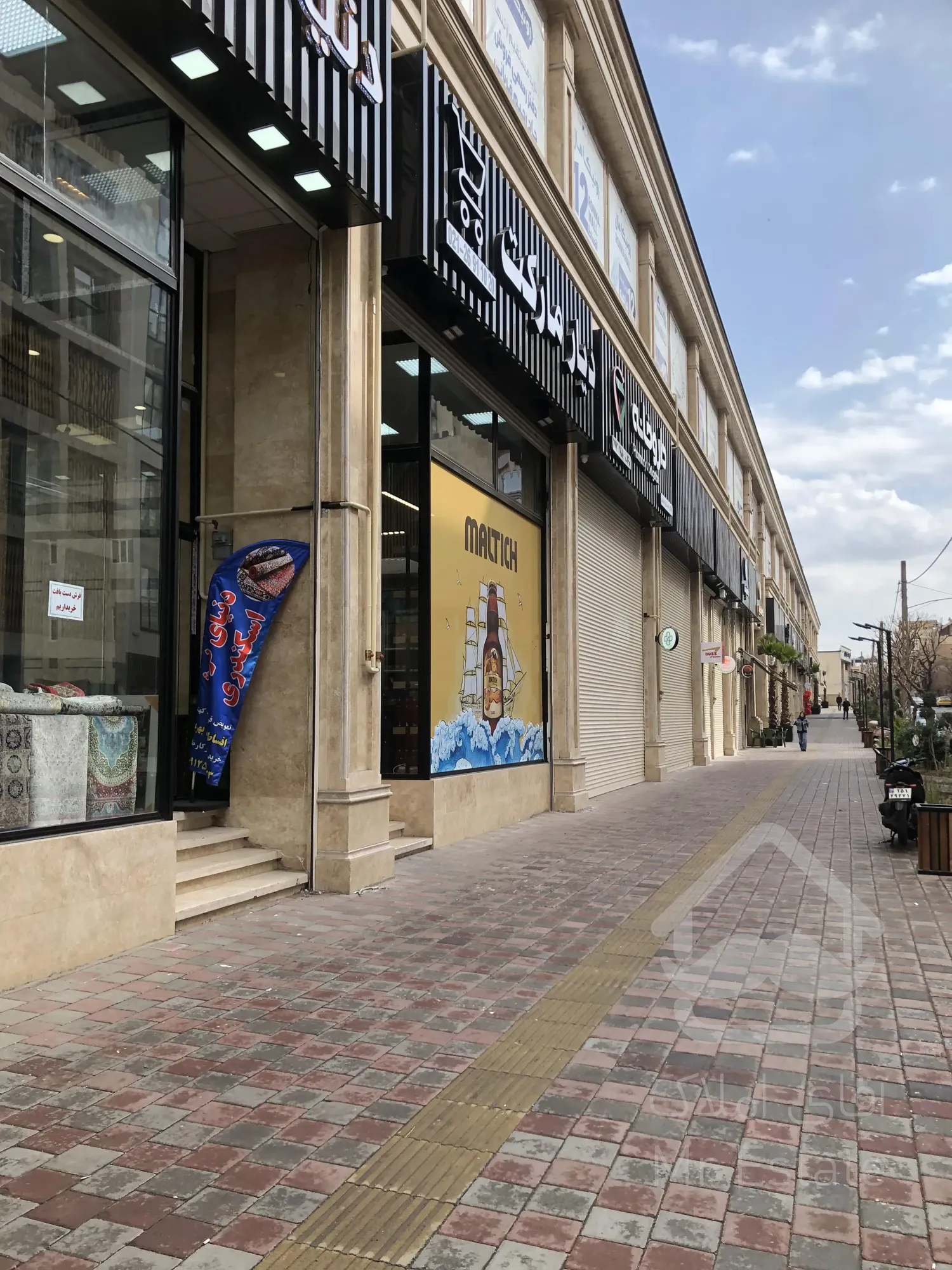 فروش مغازه 16 متری در رونیکا مال پاسداران با شرایط پرداخت قسطی