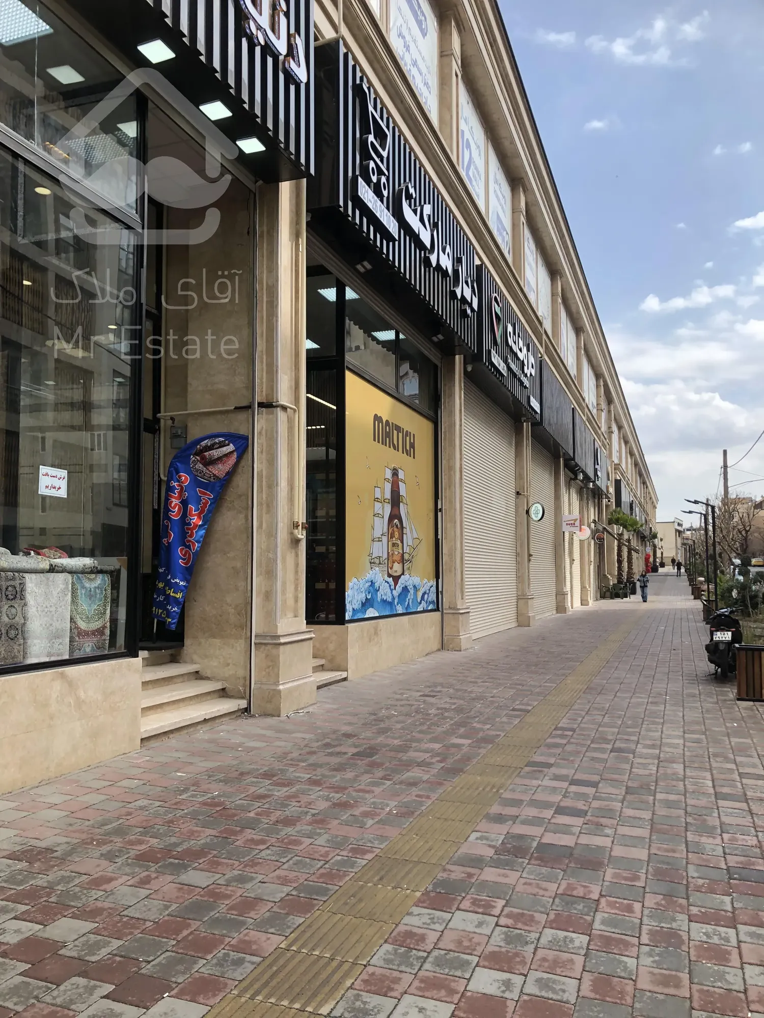 اجاره مغازه لاکچری در رونیکا مال پاسداران با سه ماه تنفس