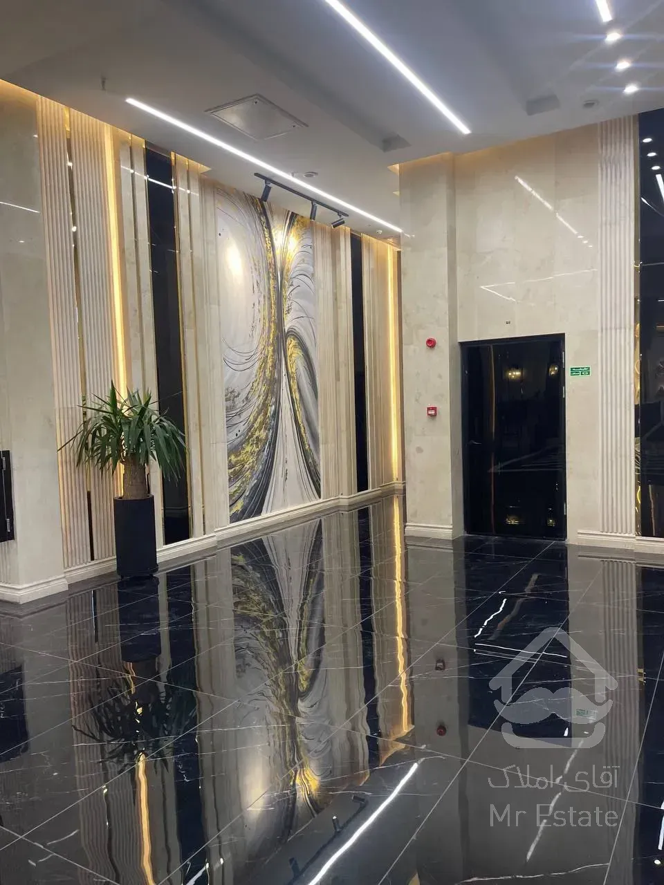 آپارتمان نورگیر طبقه سوم در بهترین نقطه دردشت