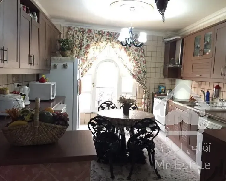 اجاره آپارتمان ۱۵۰ متر سه خوابه شخصی ساز شهرک گلستان