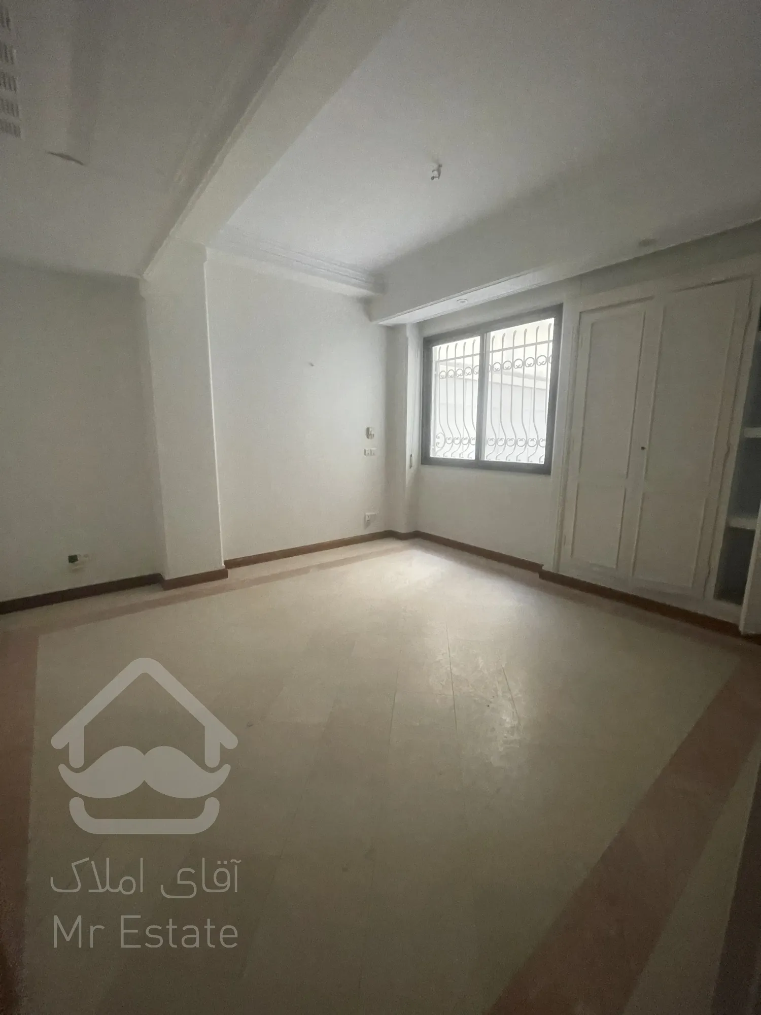 رهن و اجاره آپارتمان۲۳۰متر/فرمانیه/۱۰متر تراس