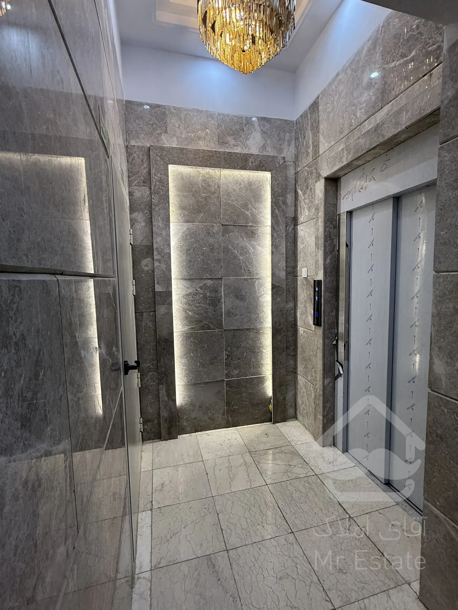 واحد نوساز ۱۲۸ متر متریال لوکس