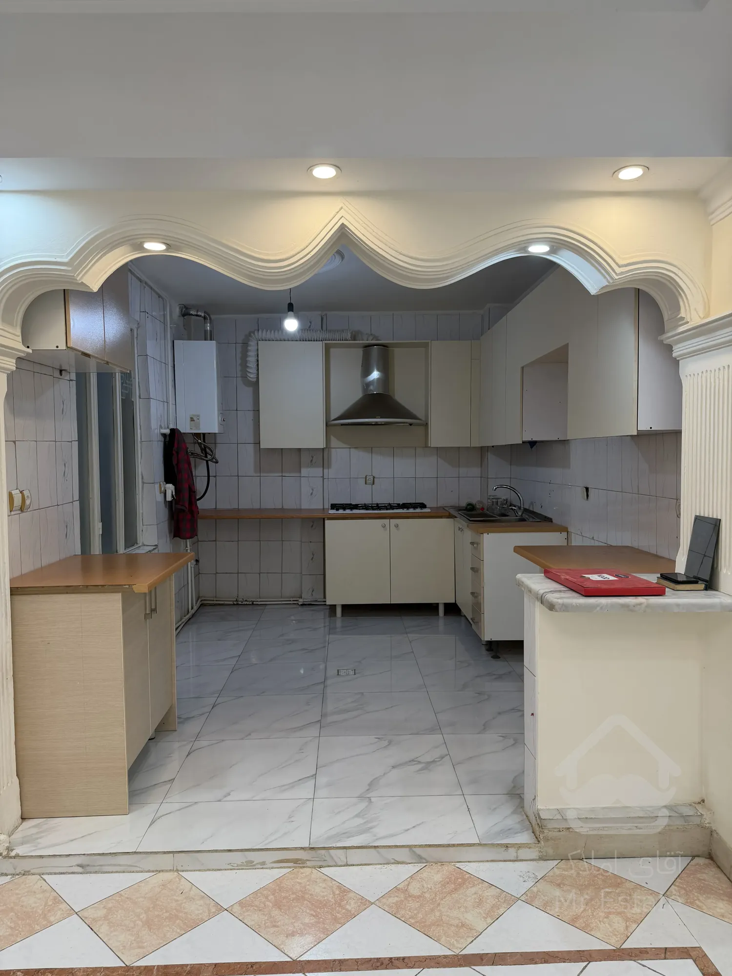 جمالزاده شمالی ۷۴ متر