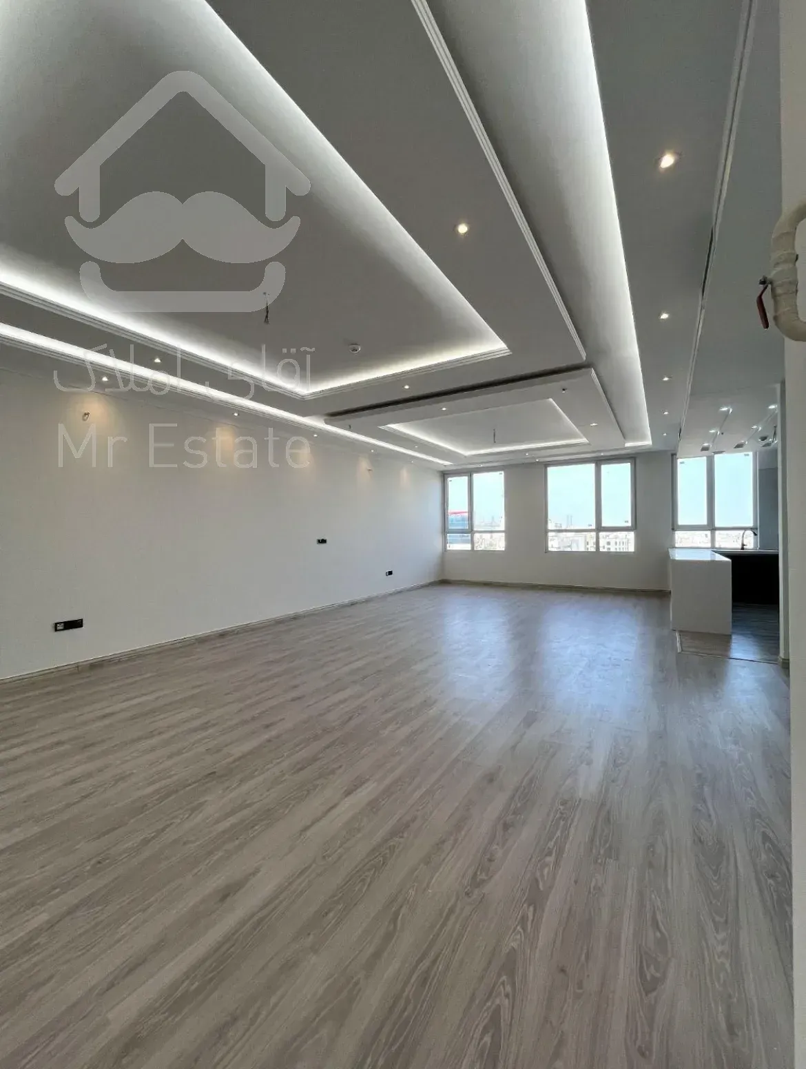 ۸۴متر۲خواب فول روبه کوچه زیر قیمت