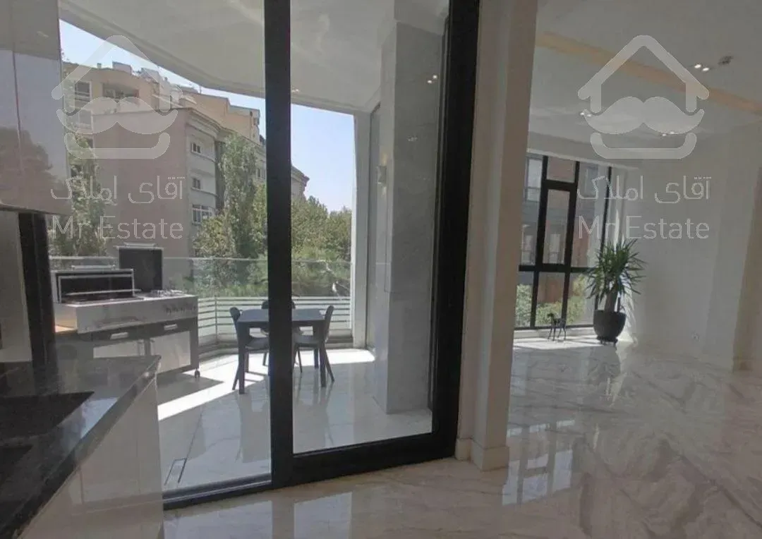 اپارتمان ۱۶۸ متری برای فروش در اندرزگو