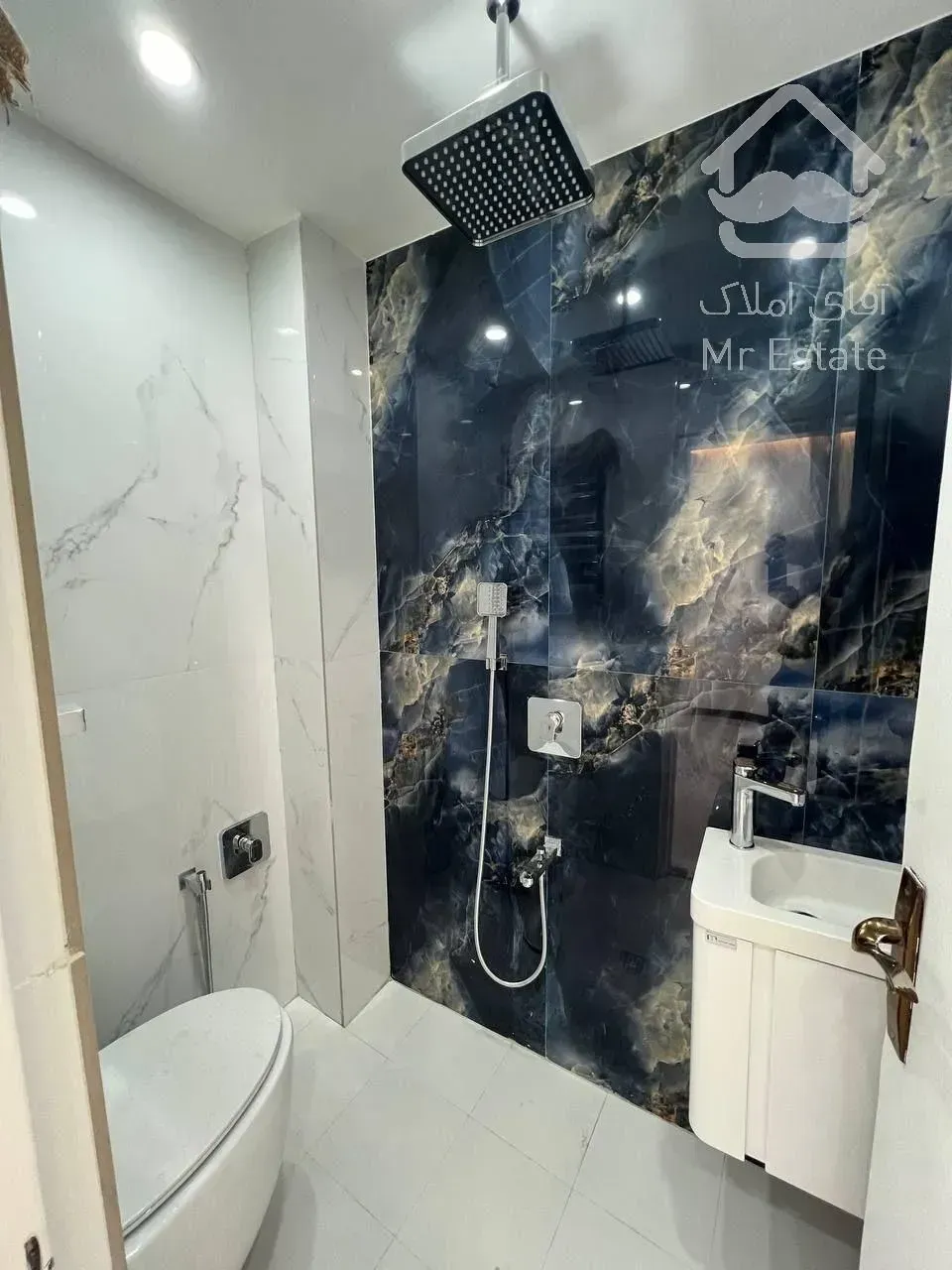 ۵۳ متر تک خواب لوکس ۱۰ واحدی لوکیشن بینظیر همیلا