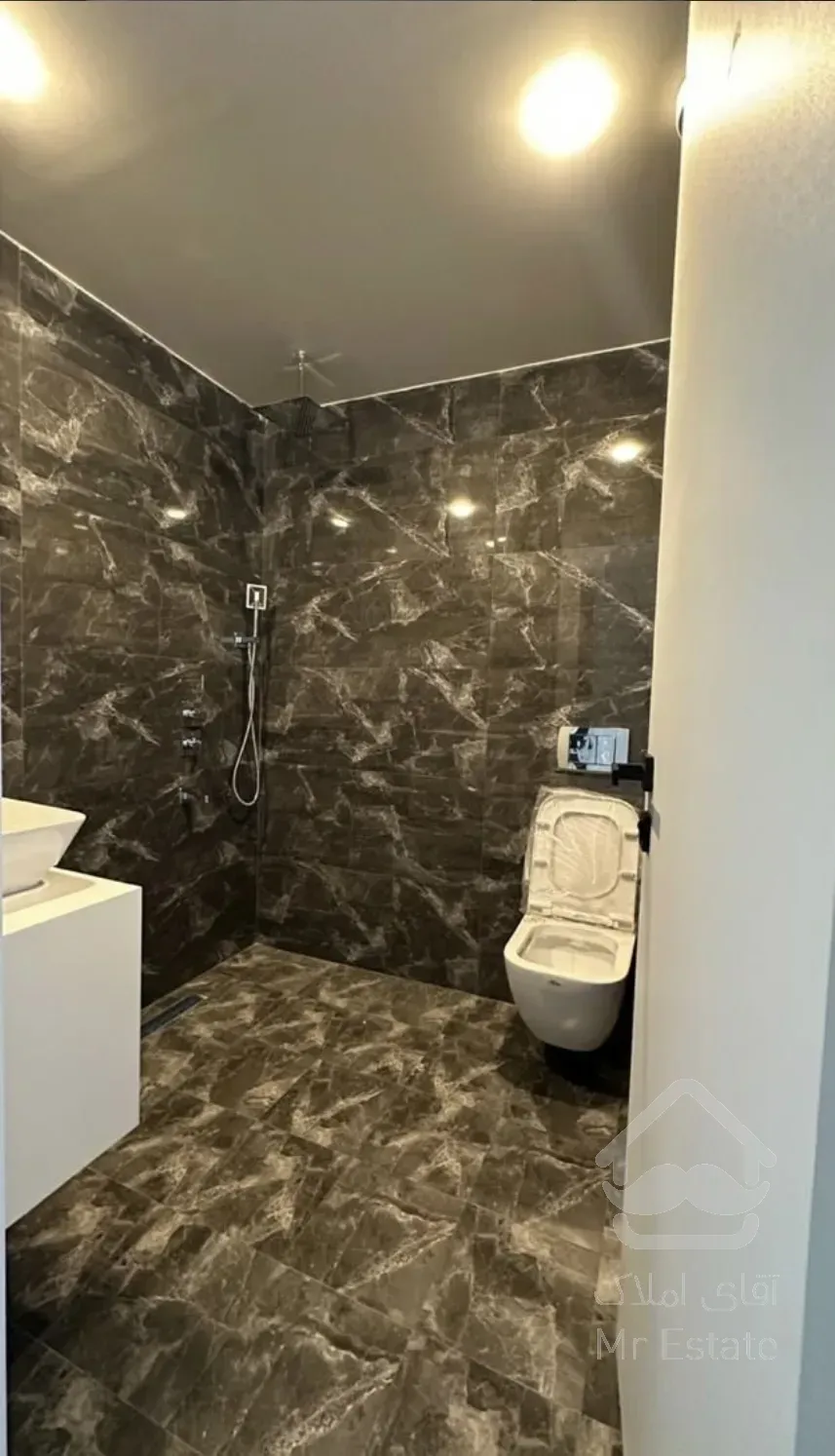 فروش آپارتمان ۹۰ متری در باغ فیض