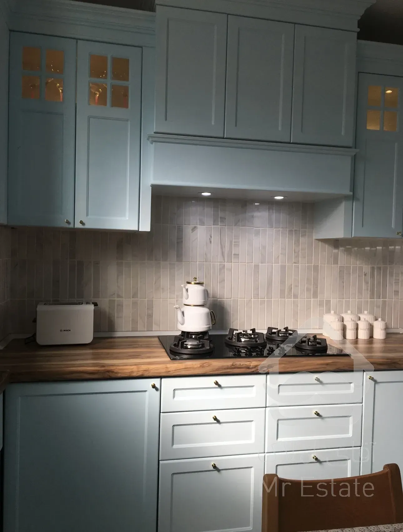 فروش آپارتمان ۸۰ متری بازسازی شده فول امکانات