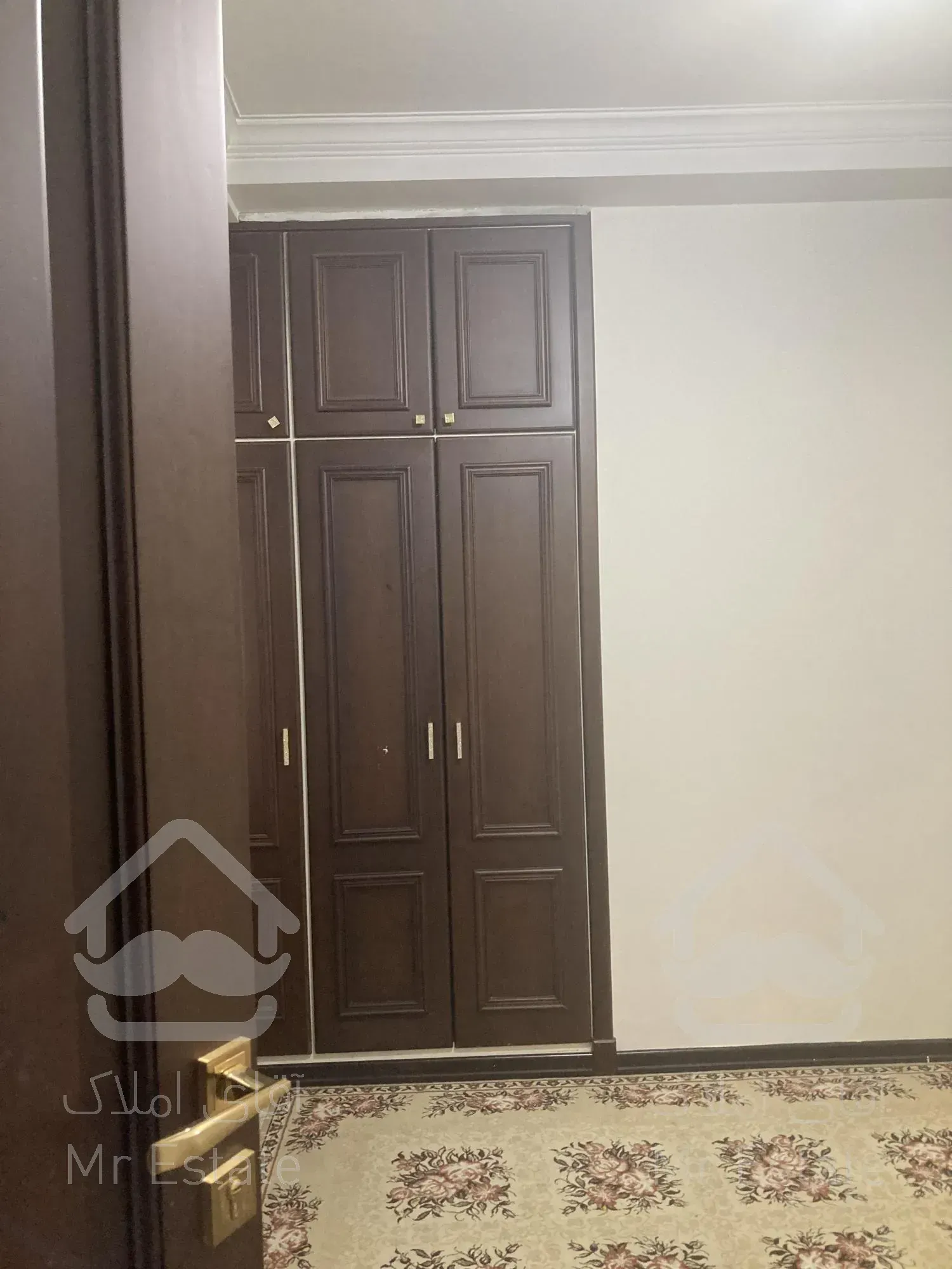 شهرک غرب۱۰۰مترلاکچری با لابی روف و سرایداری