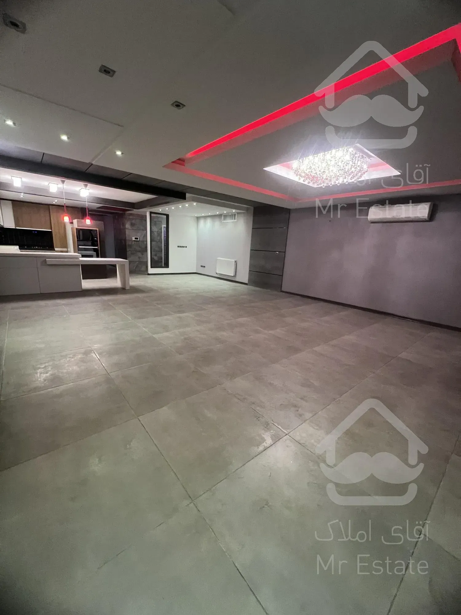 واحد ۲۱۹ متری/فول بازسازی/ نیمه فرنیش/قدوسی غربی