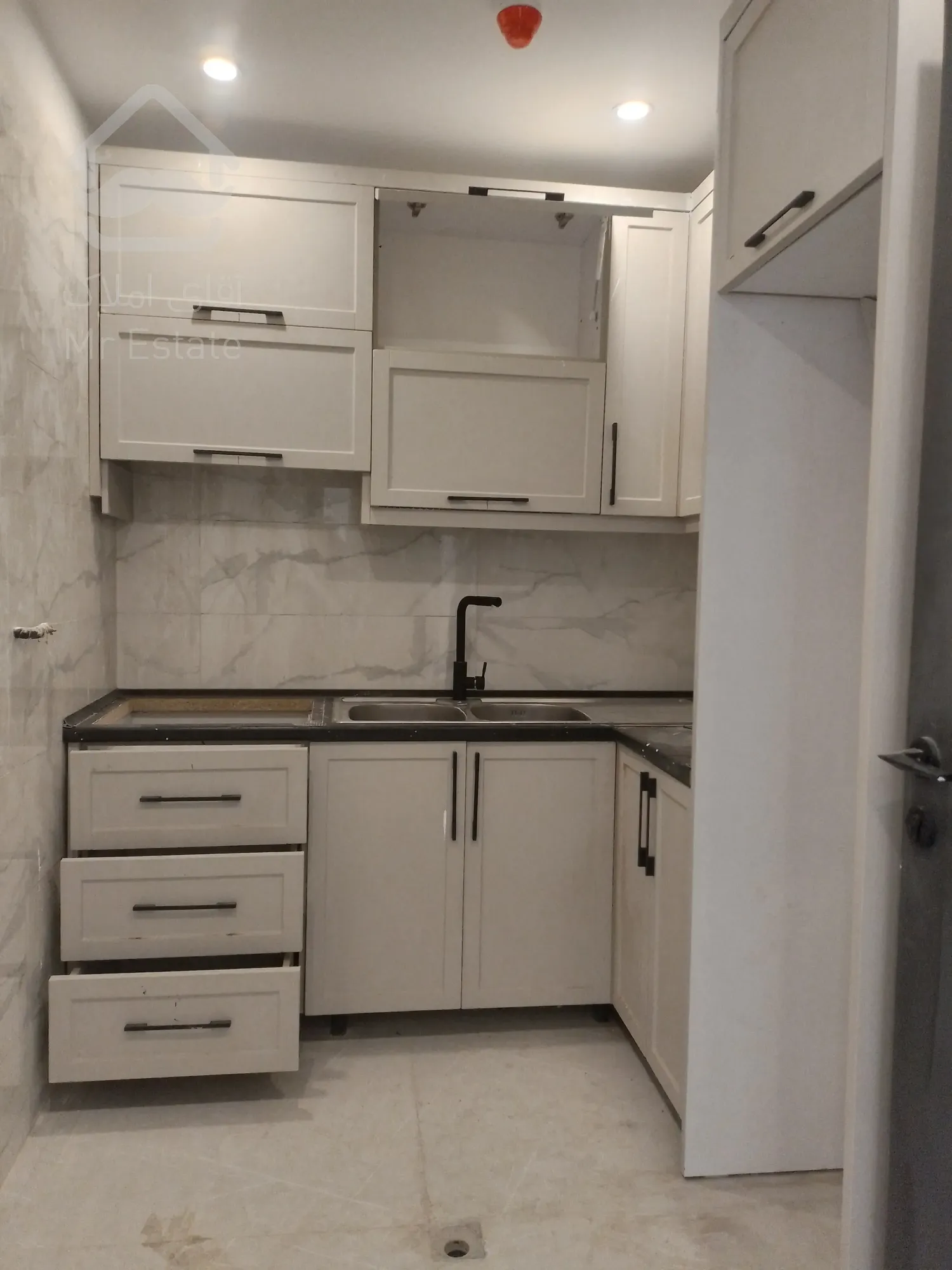 تحویل طبق برنامه، امکانات فراتر از انتظار