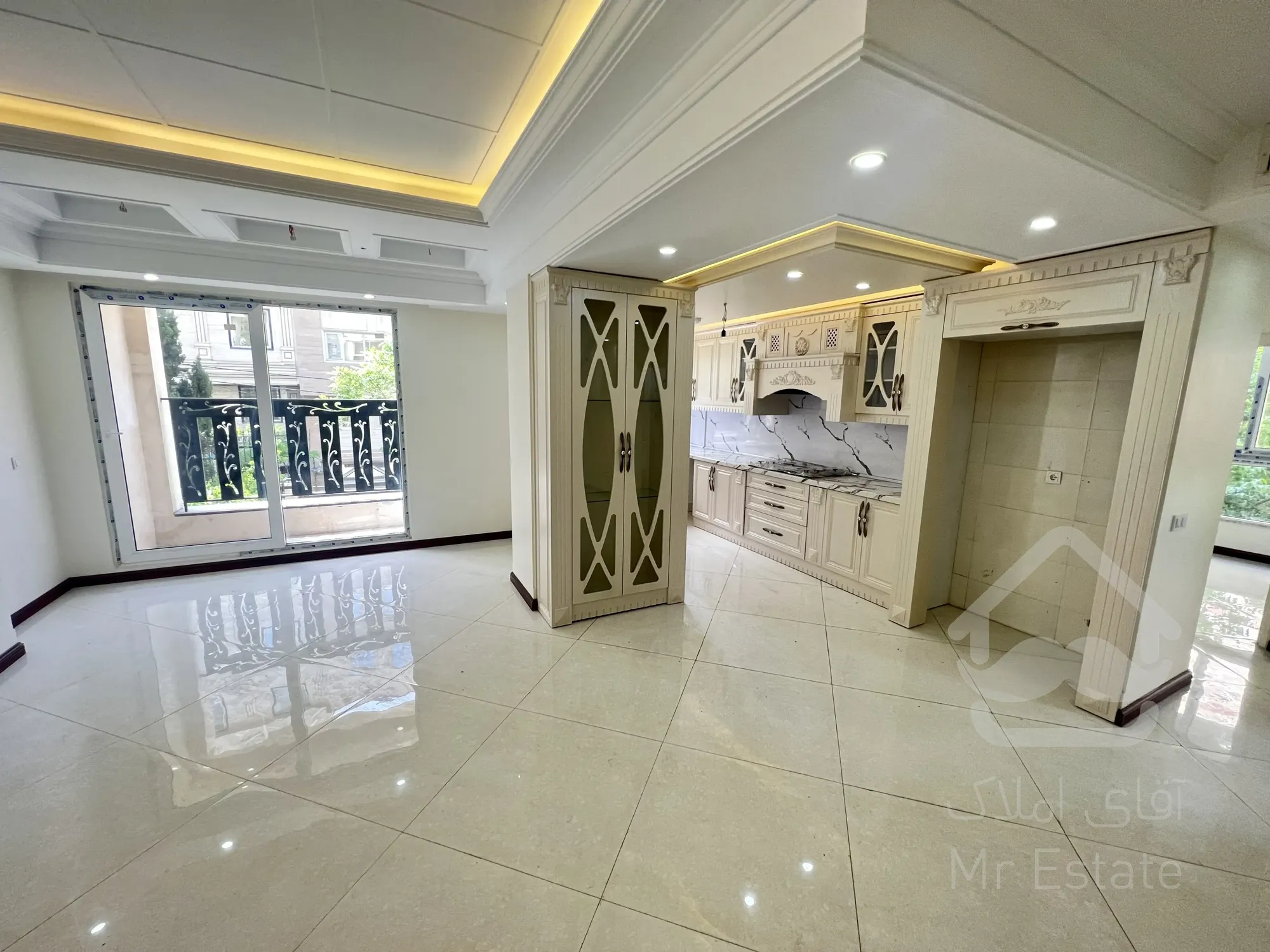 فروش آپارتمان ۱۰۵متری در سازمان برنامه