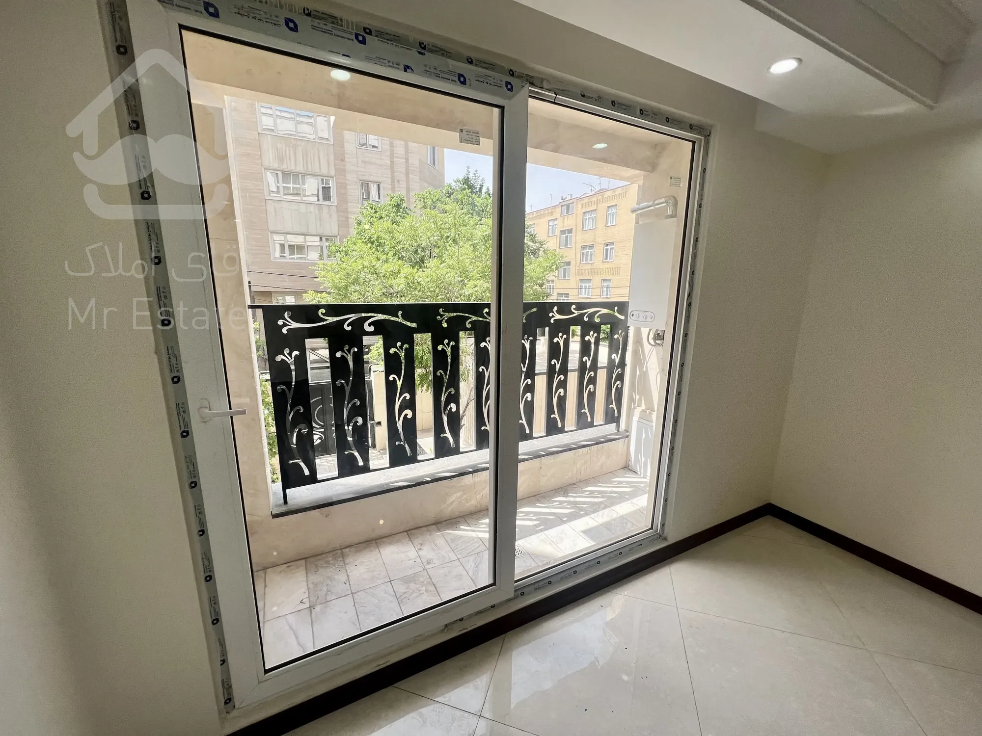 فروش آپارتمان ۸۵متری *رو به آفتاب* در سازمان برنامه مرکزی