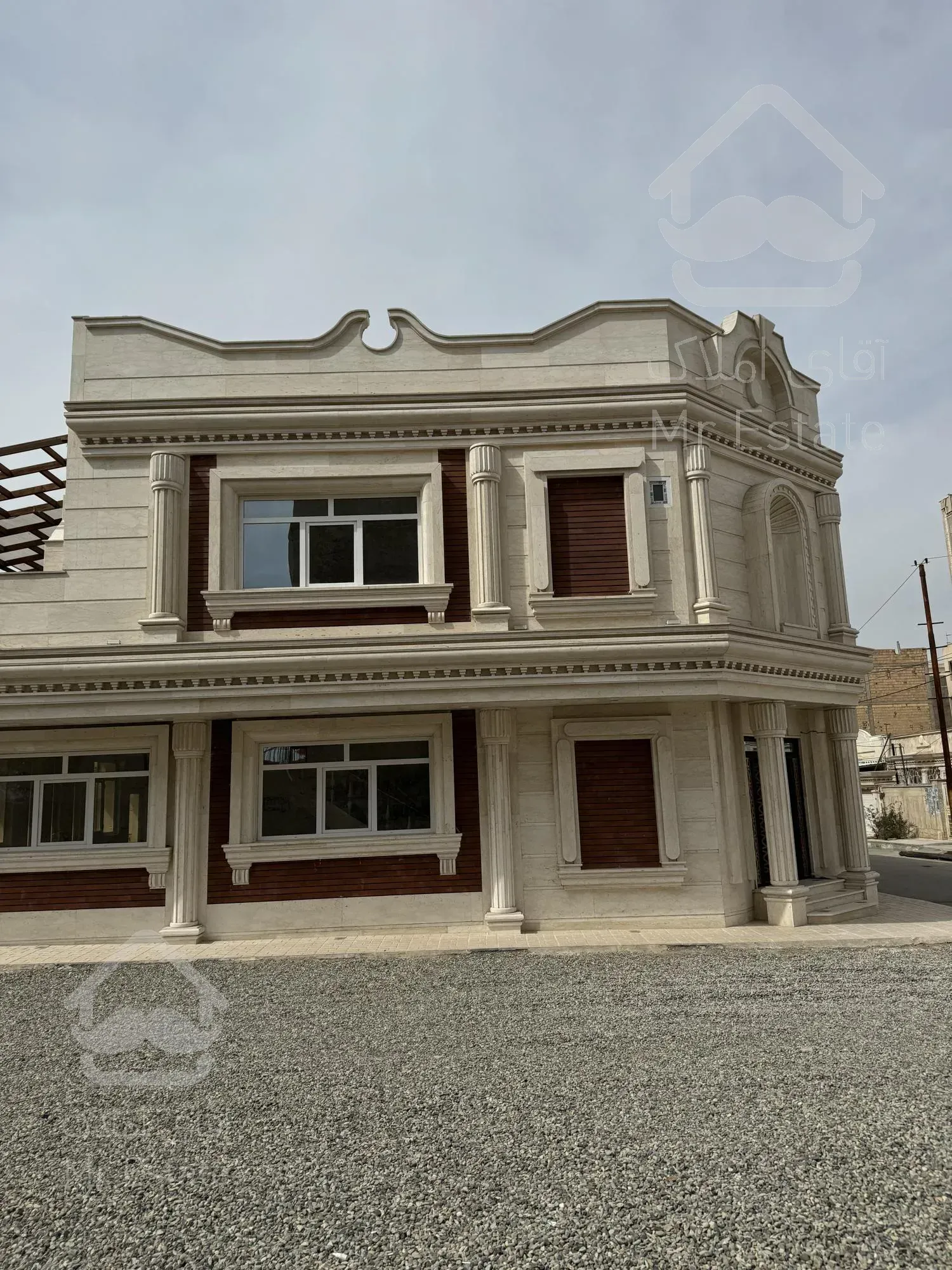 دوبلکس ۲۹۰ متری لاکچری