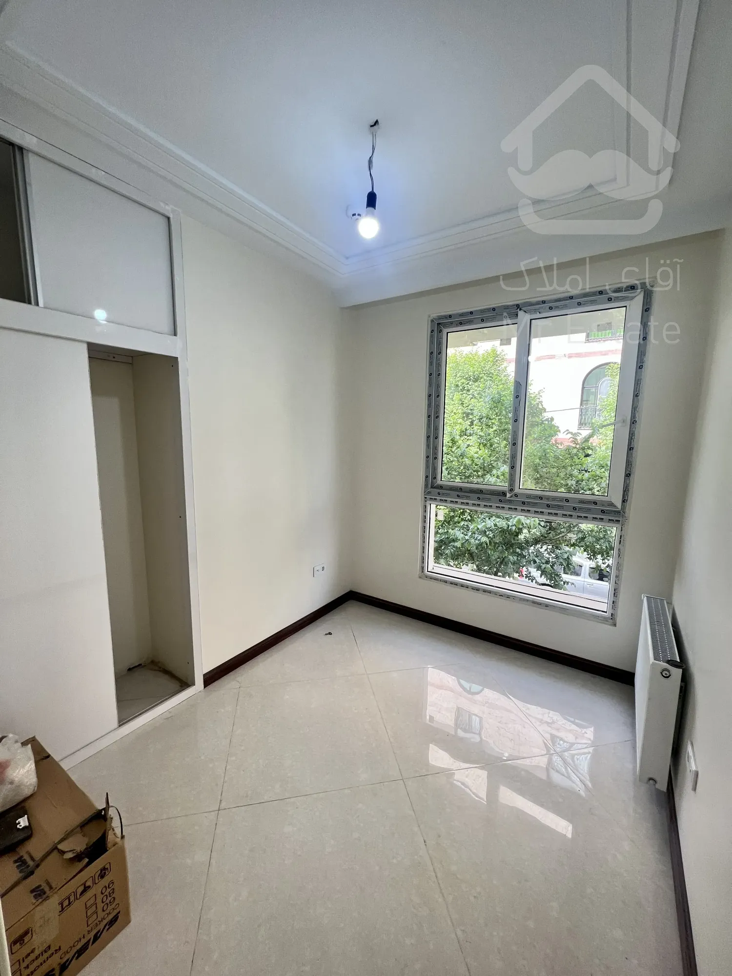 فروش آپارتمان ۱۰۵متری در سازمان برنامه