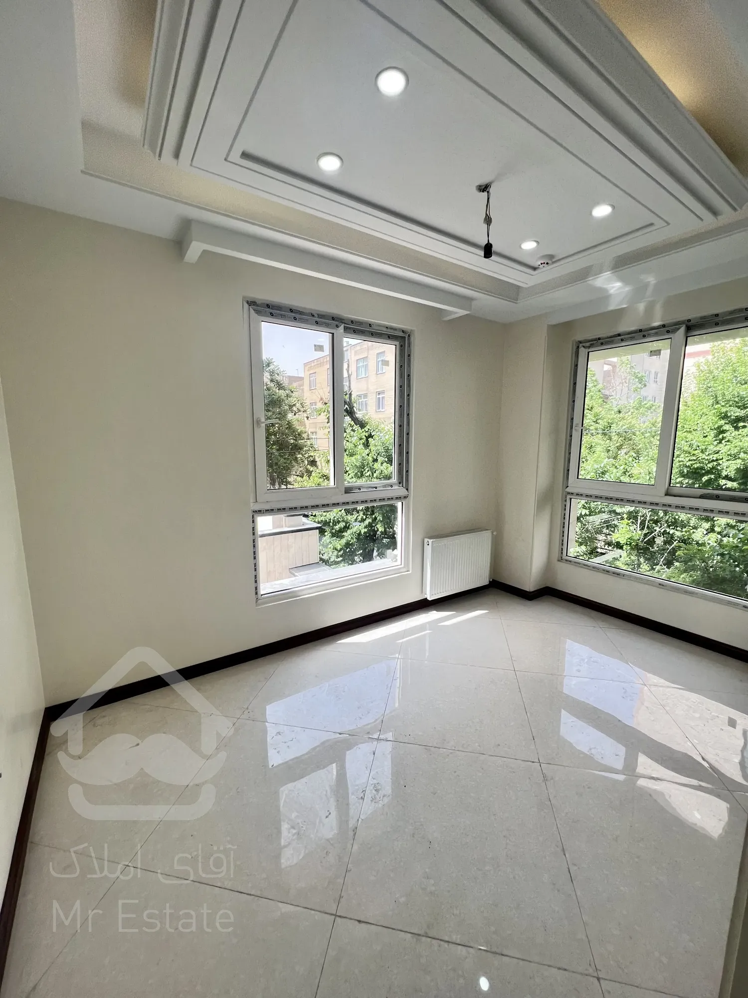 فروش آپارتمان ۸۵متری *رو به آفتاب* در سازمان برنامه مرکزی