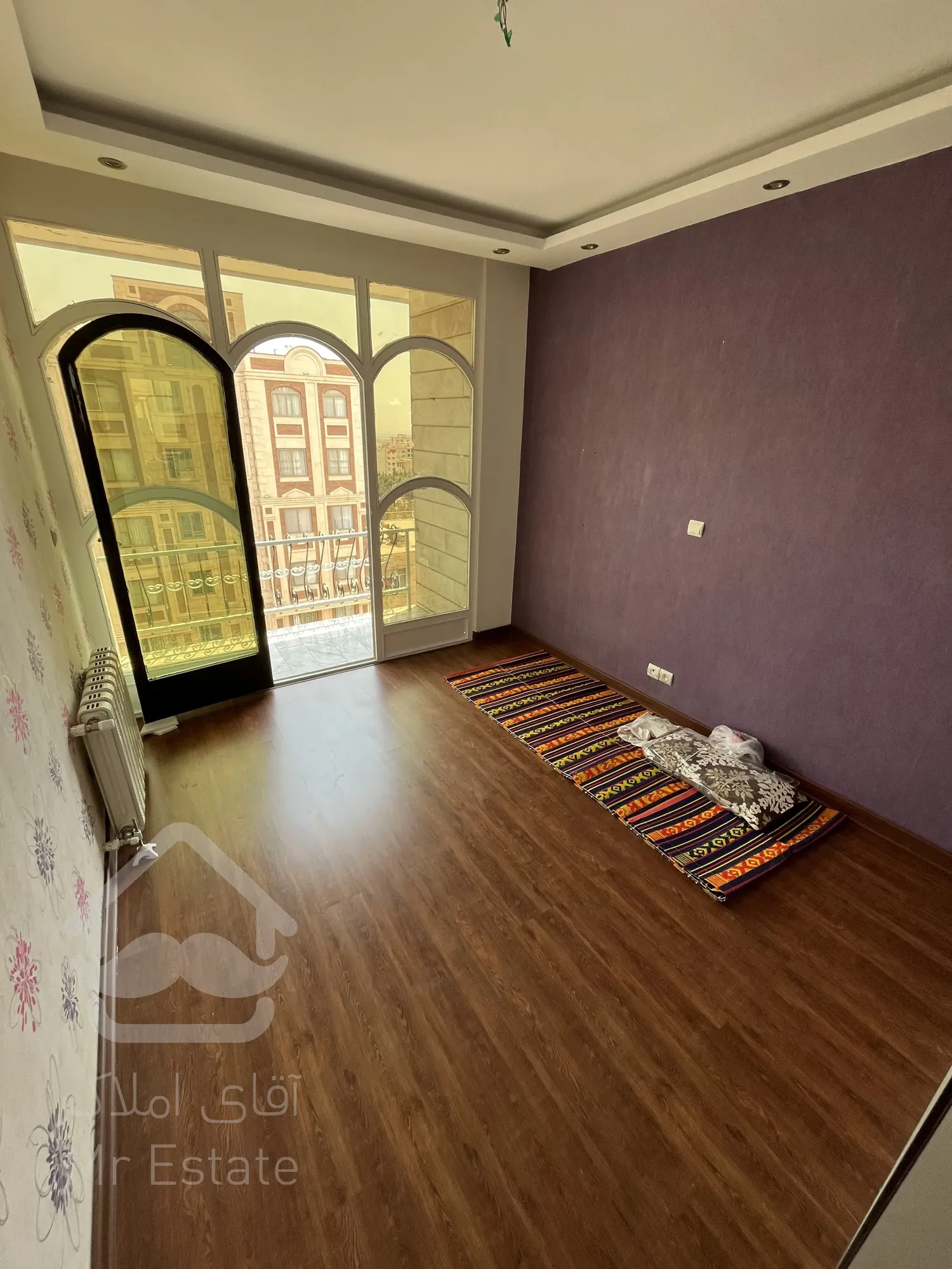 فروش آپارتمان ۷۰ متری در باغ فیض