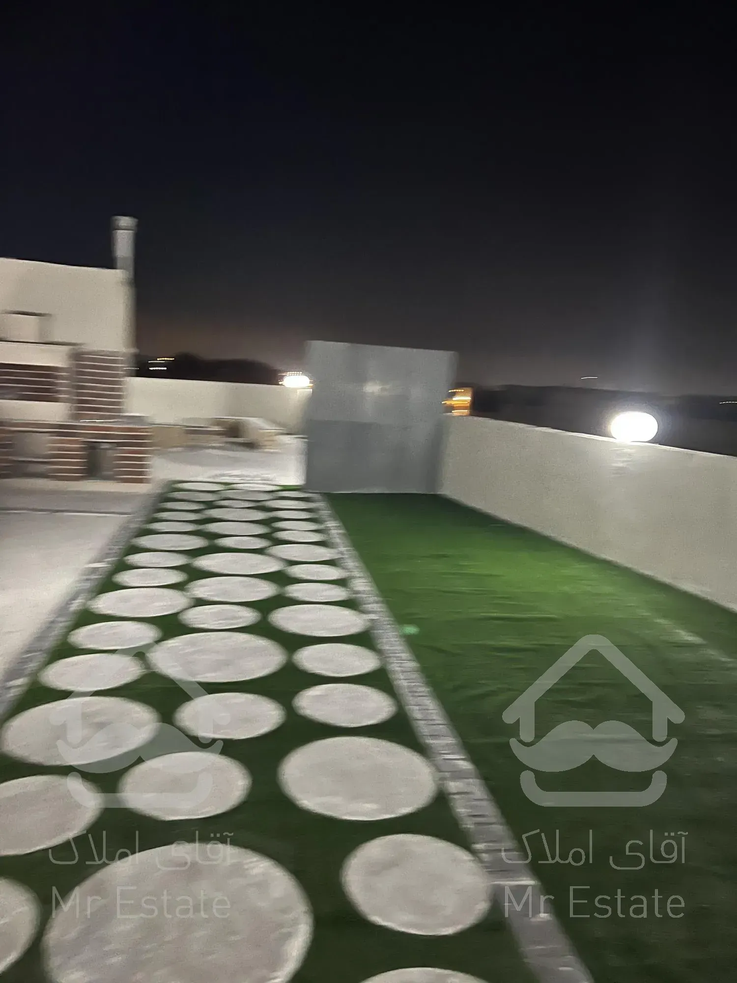 آپارتمان ۱۳۰ متری در وحیدیه شهریار فول امکانات