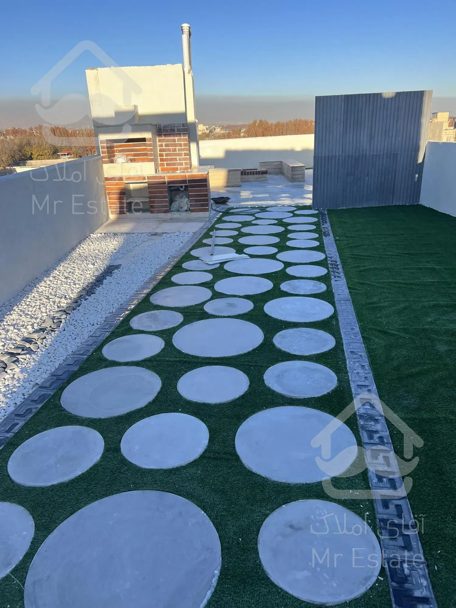 آپارتمان ۱۳۰ متری در وحیدیه شهریار فول امکانات