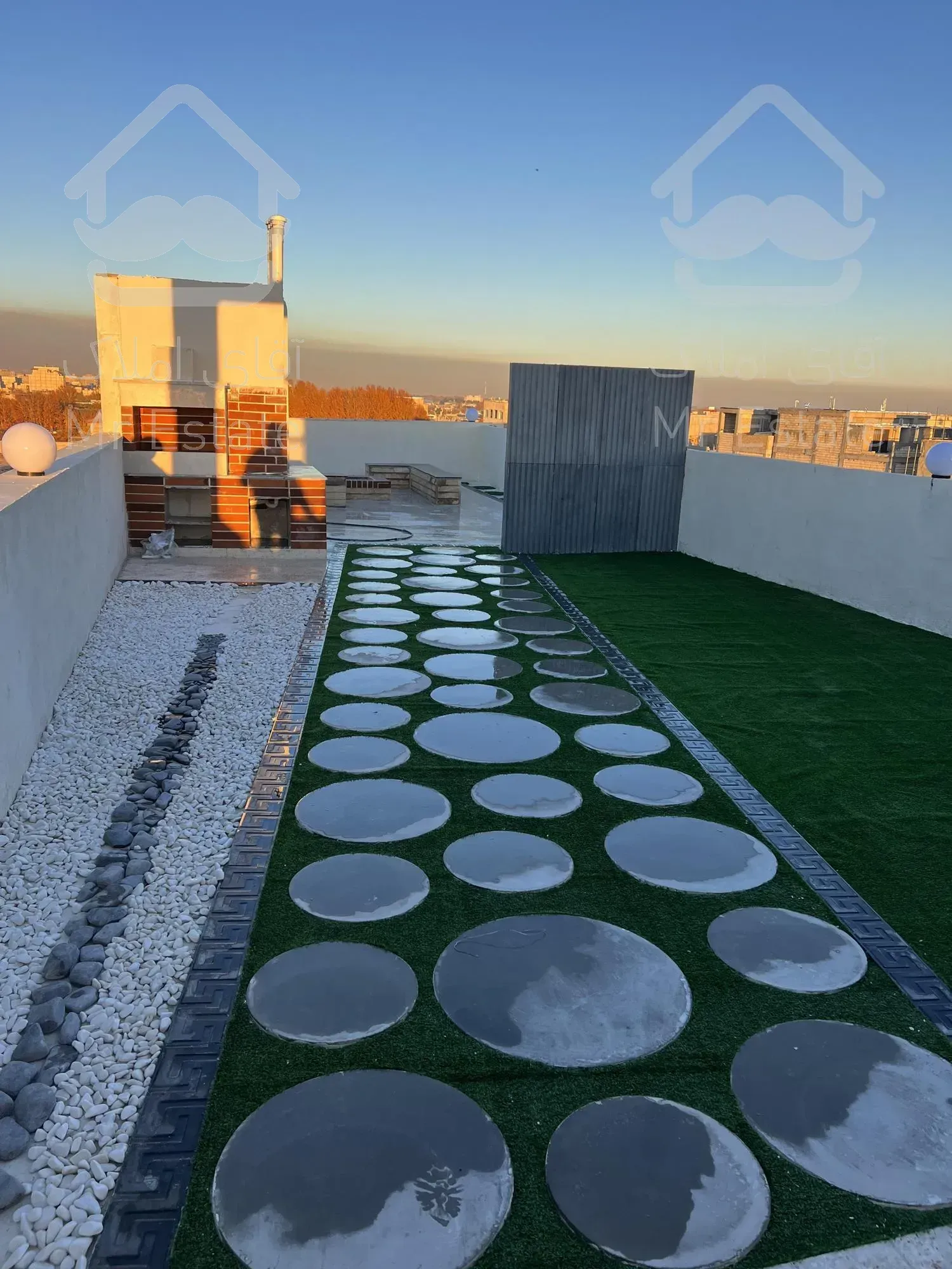 آپارتمان ۱۳۰ متری در وحیدیه شهریار فول امکانات