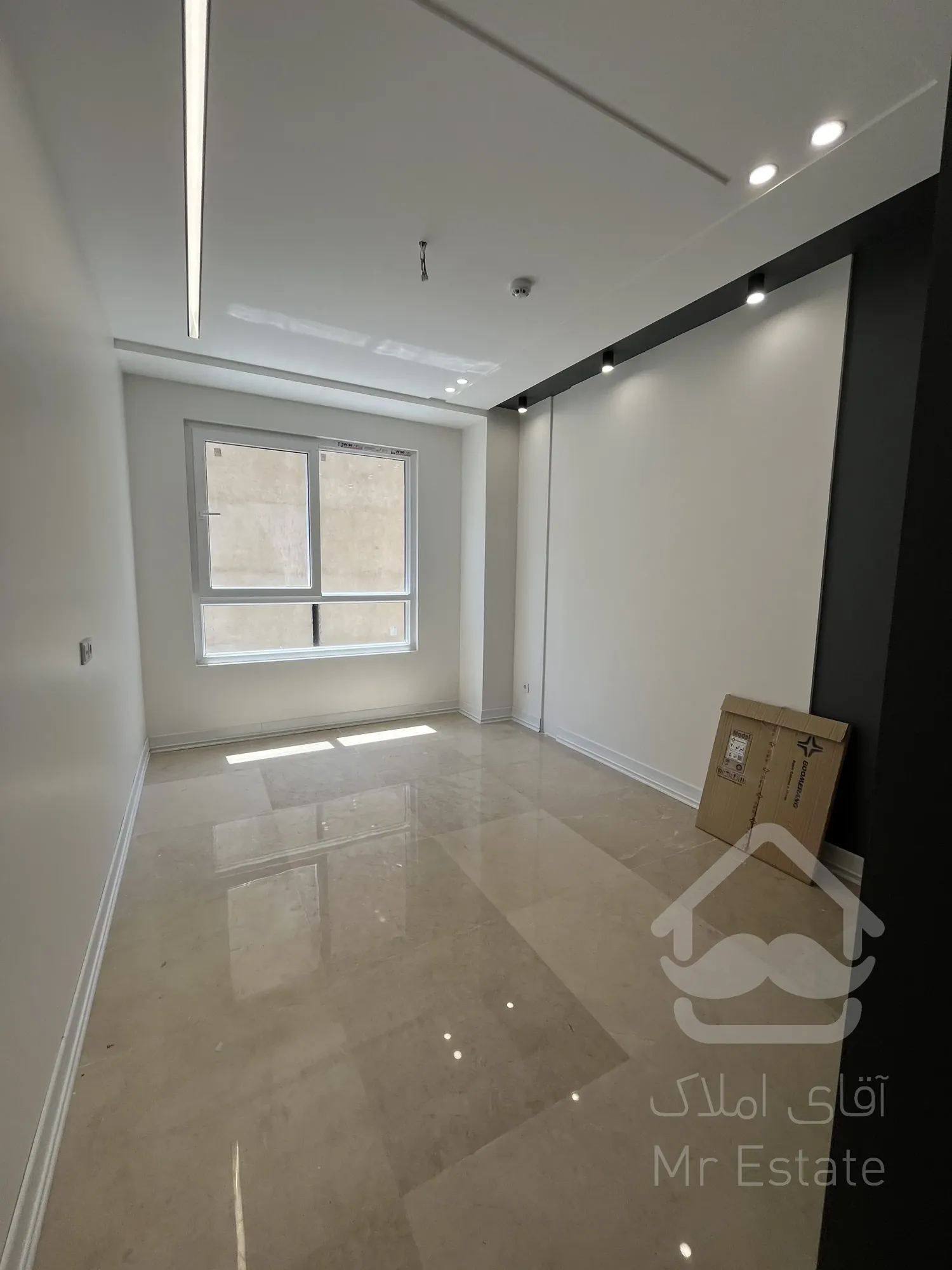 فروس واحد تاپ لوکیشن نور مستقیم لاکچری مدرن