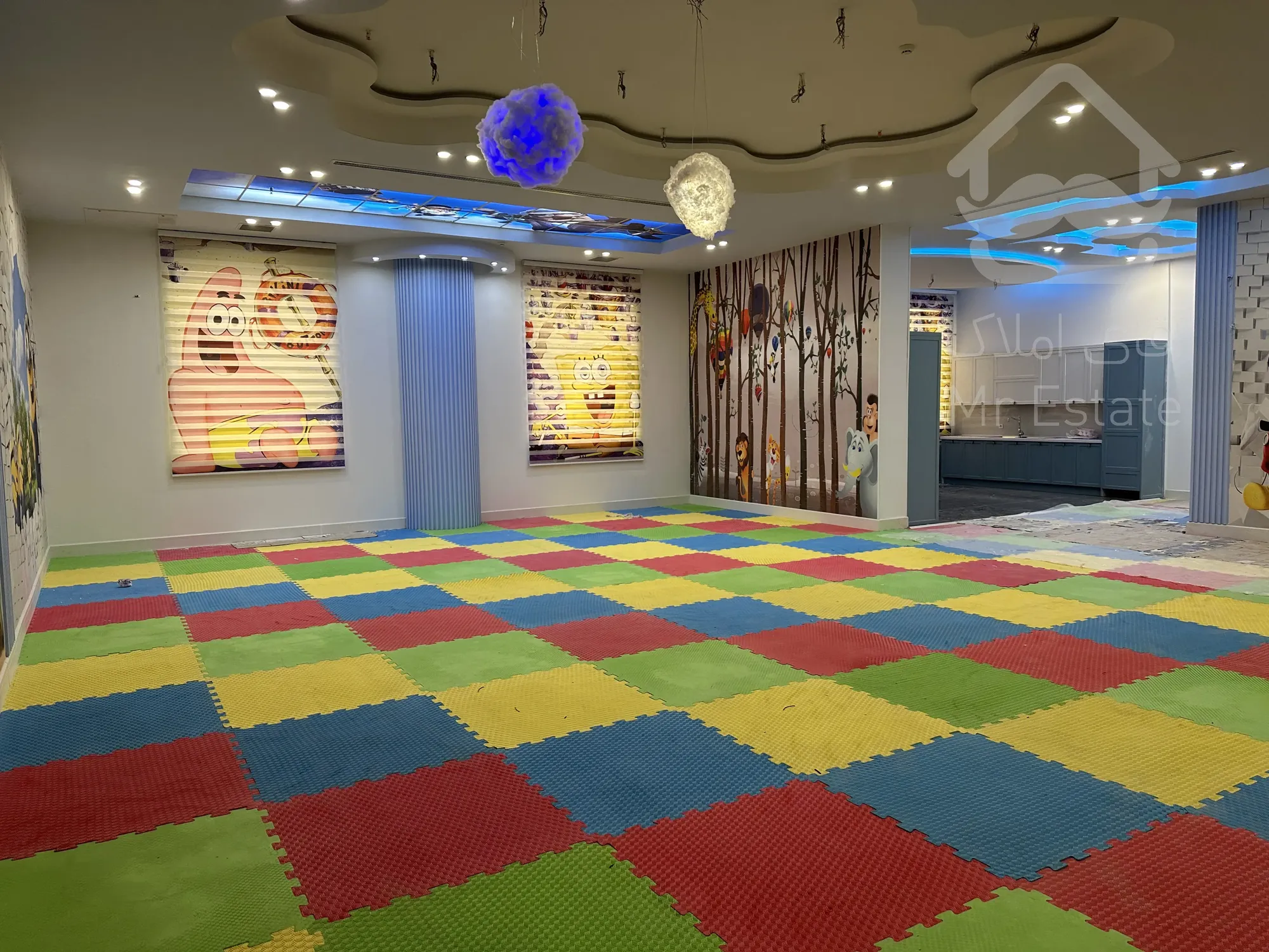 پیش خرید امن و مطمئن از سازنده/اقساط/واحد121متر/شرق/پارکینگ