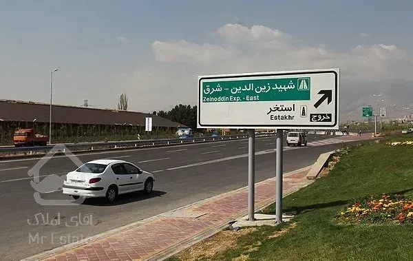 ملک‌کلنگی با موقعیت مسکونی - تجاری دارای دو بر دارای سند تک برگ متراژ ۵۸۲ متر - نبش اتوبان وفادار ، دسترسی عالی