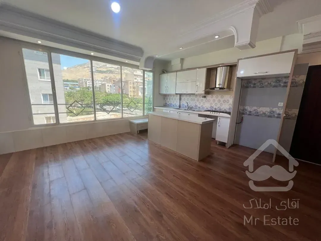 فروش آپارتمان ۹۰ متری فول امکانات نما تراورتن در کوی ارم