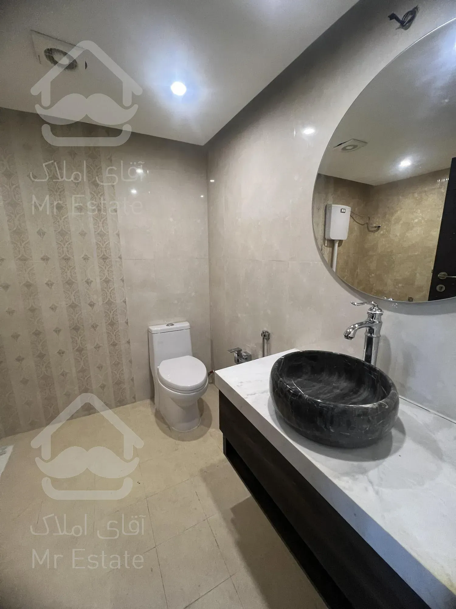 واحد ۲۵۰ متری/تک واحدی/ خیابان نیایش