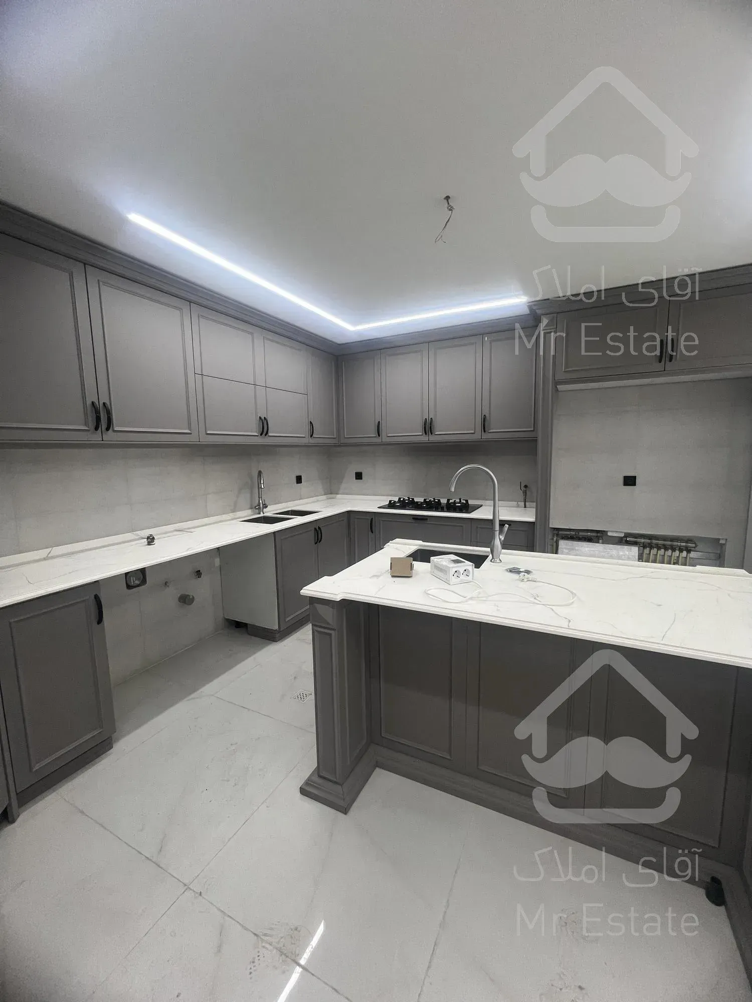 رهن واحد۱۸۷ متری خیابان قصرالدشت