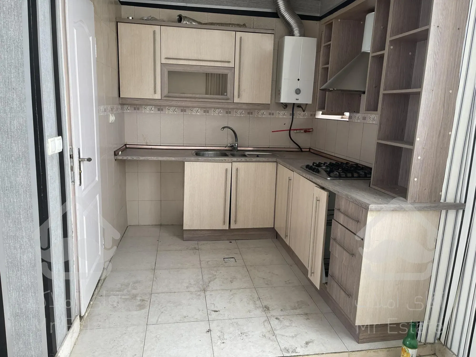 ۷۵ متری مسیل باختر