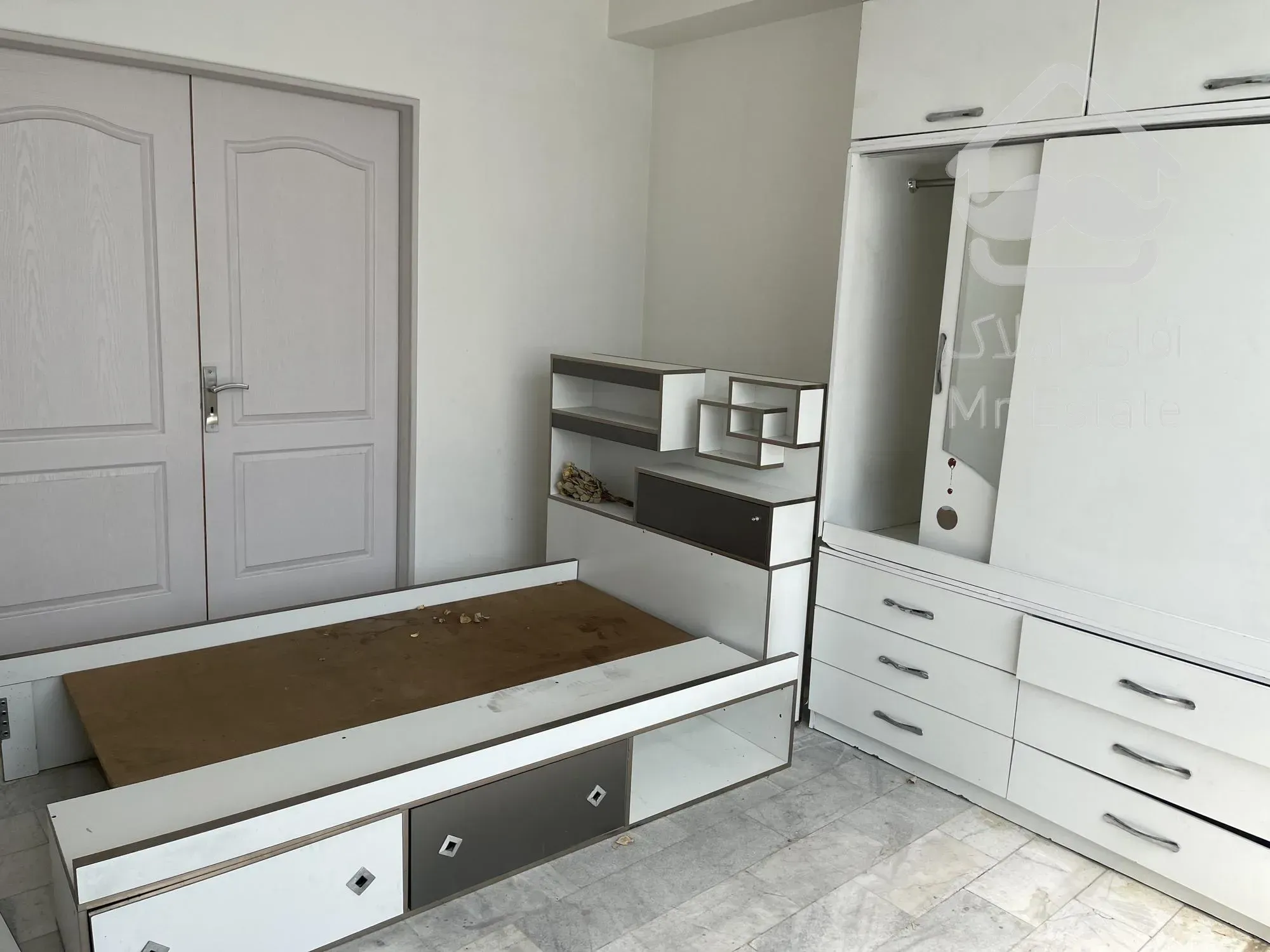 ۷۵ متری مسیل باختر