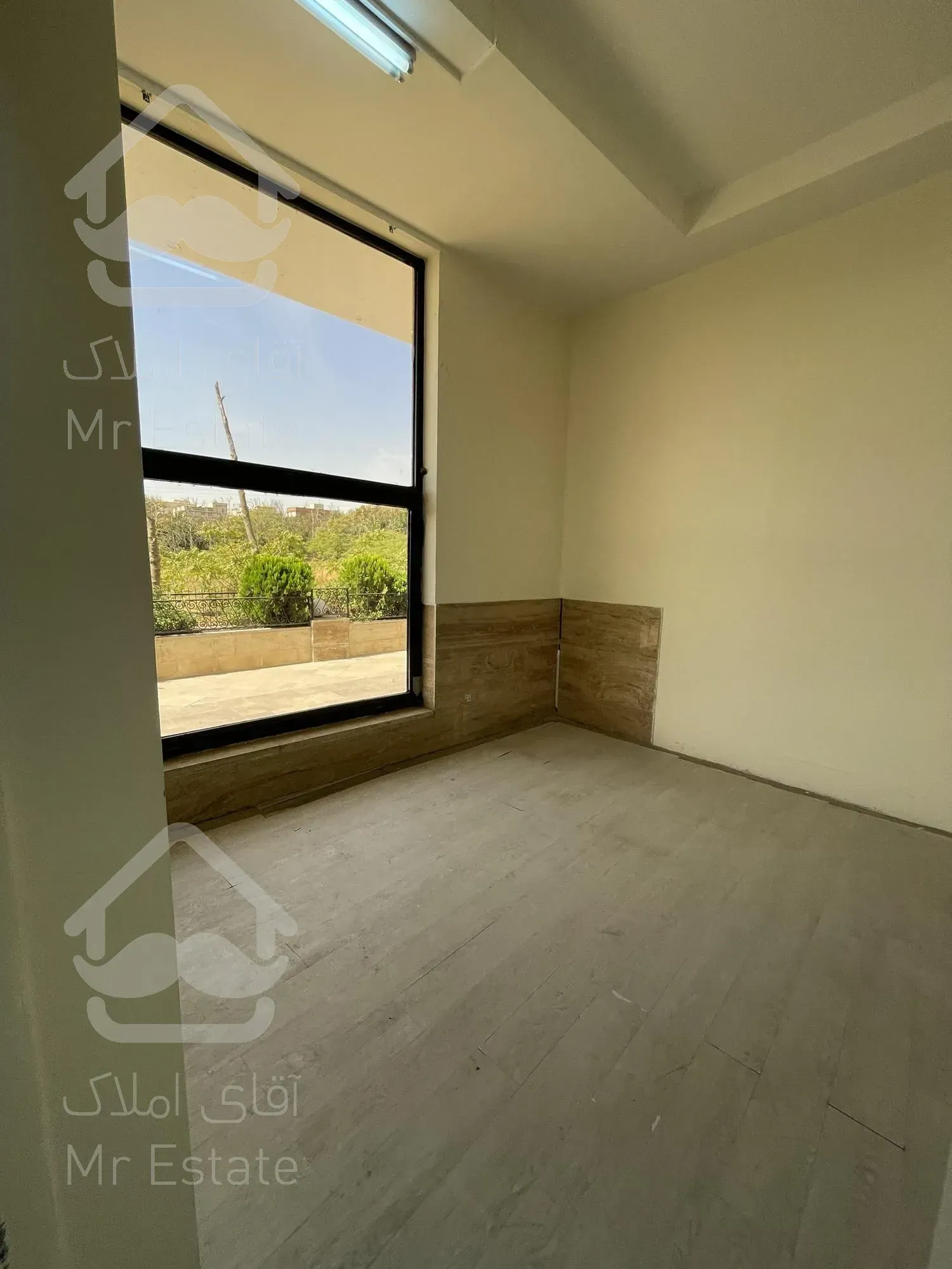 موقعیت اداری فلت