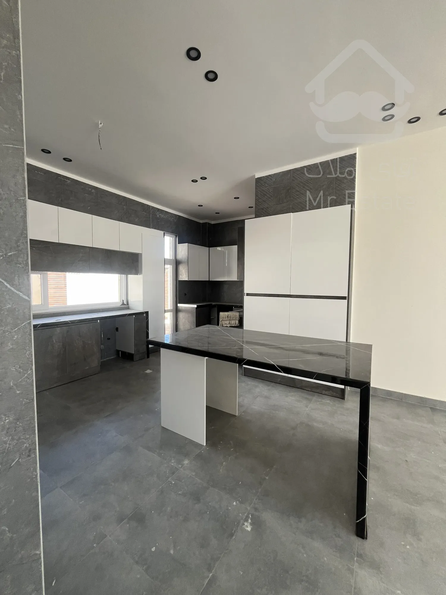 فروش ویلا ۱۲۰۰ متری